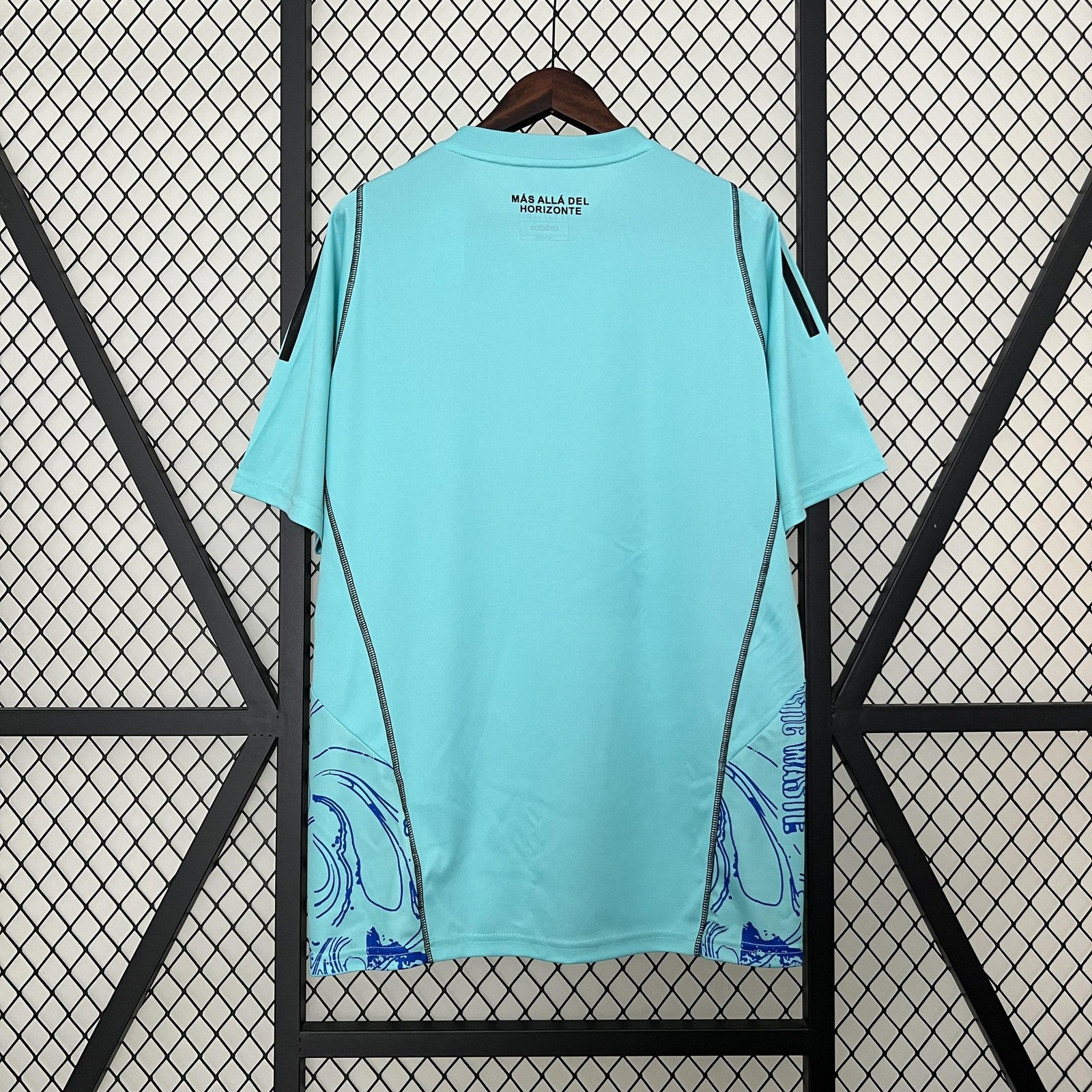 24 25 University of Chile Goalkeeper