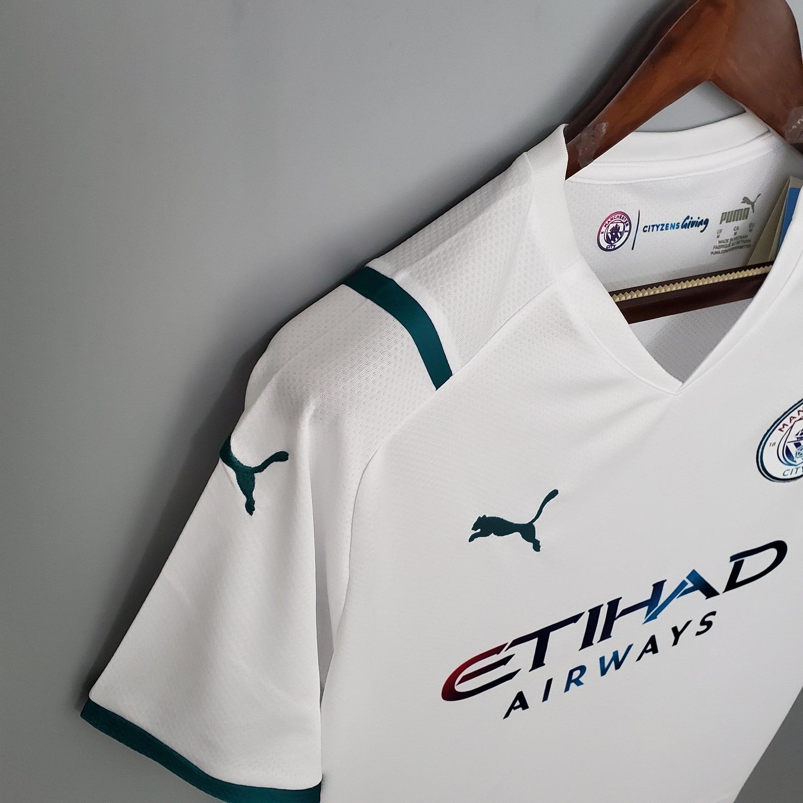 21 22 Manchester City Away