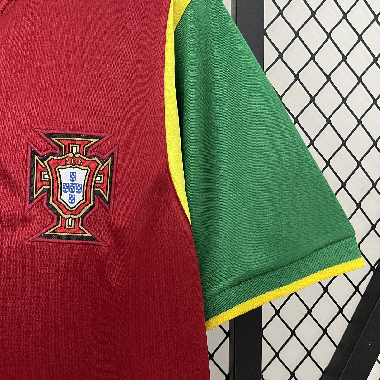 Retro Portugal 1998 Home