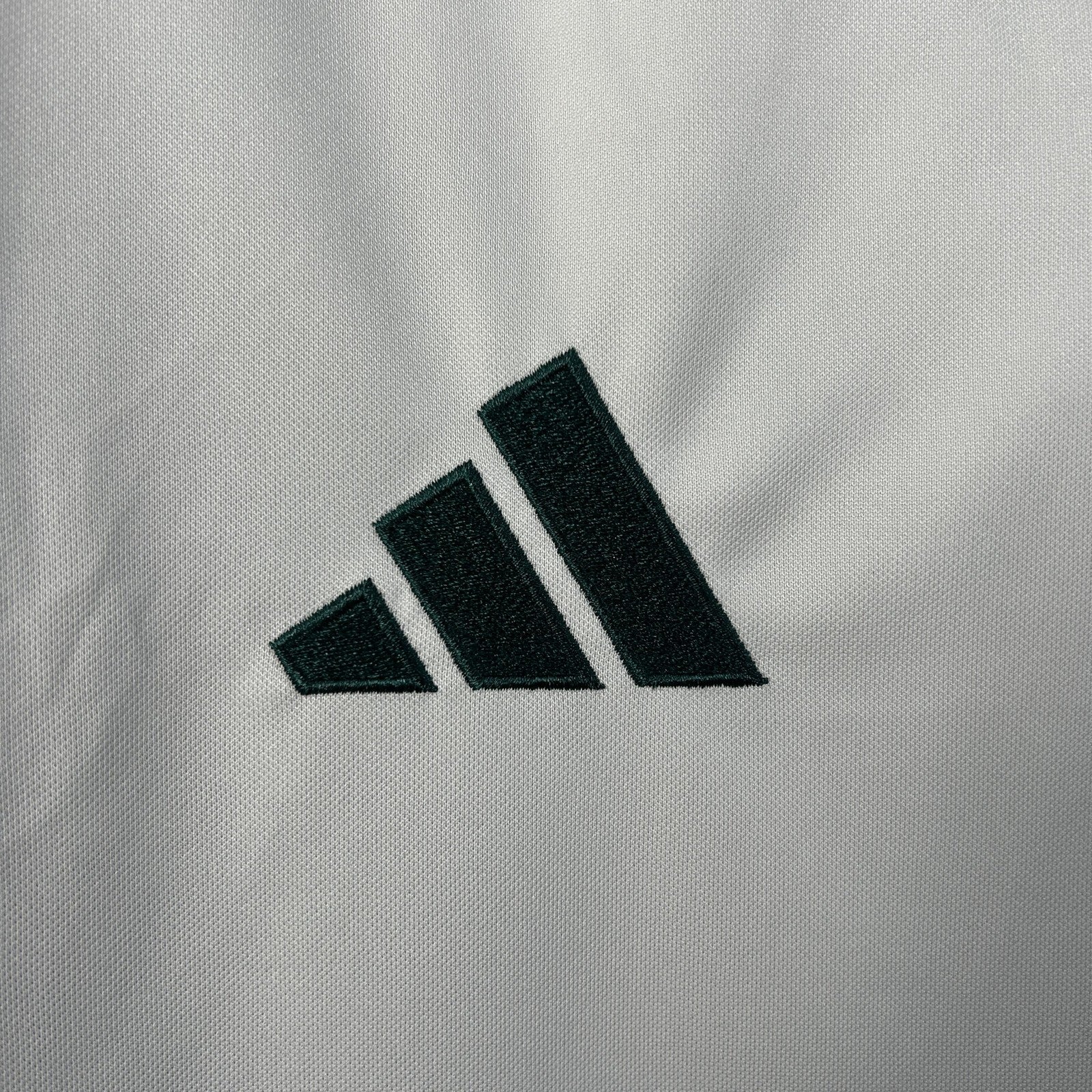 25 26 Panathinaikos Away