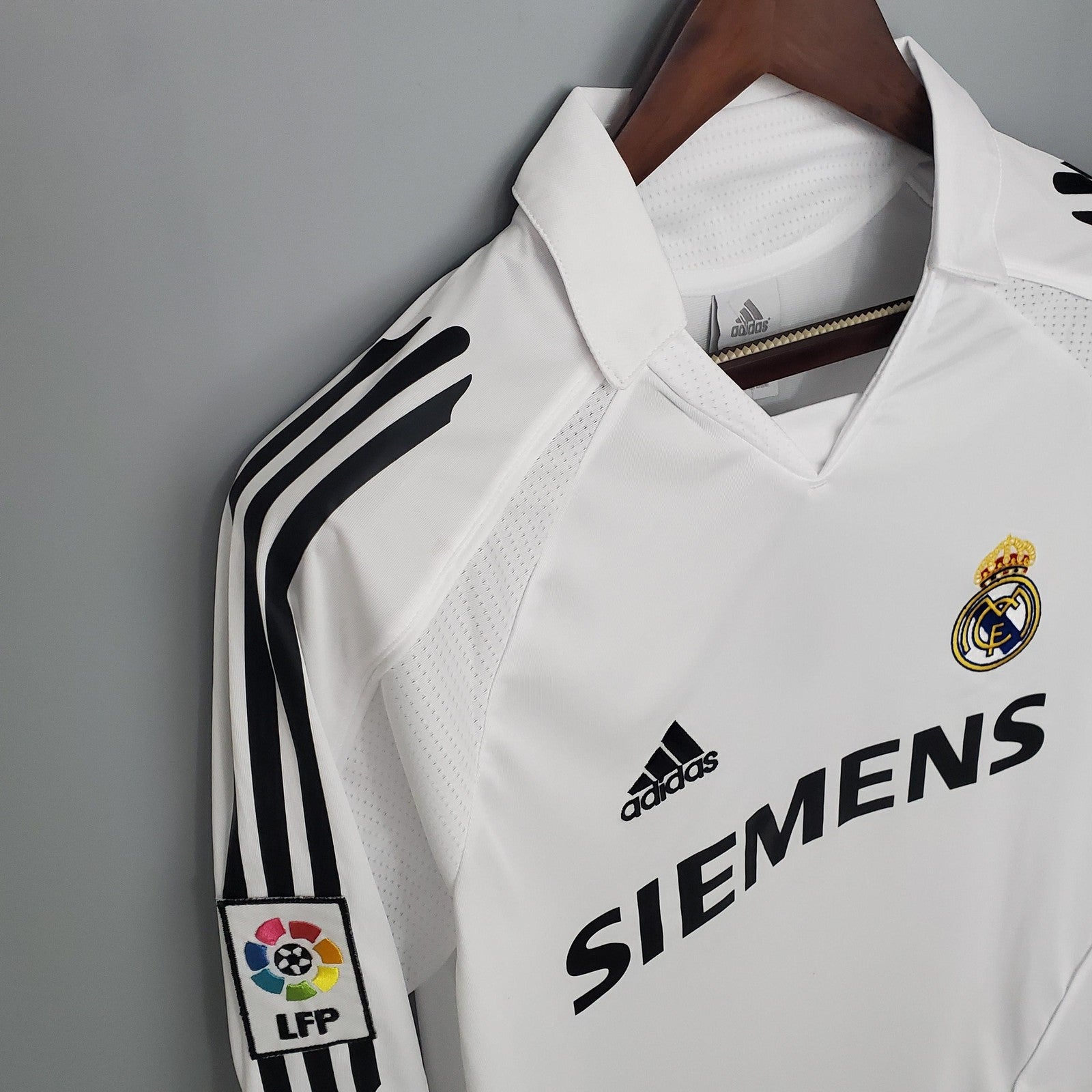 Retro Long Sleeve Real Madrid 05 06 Home