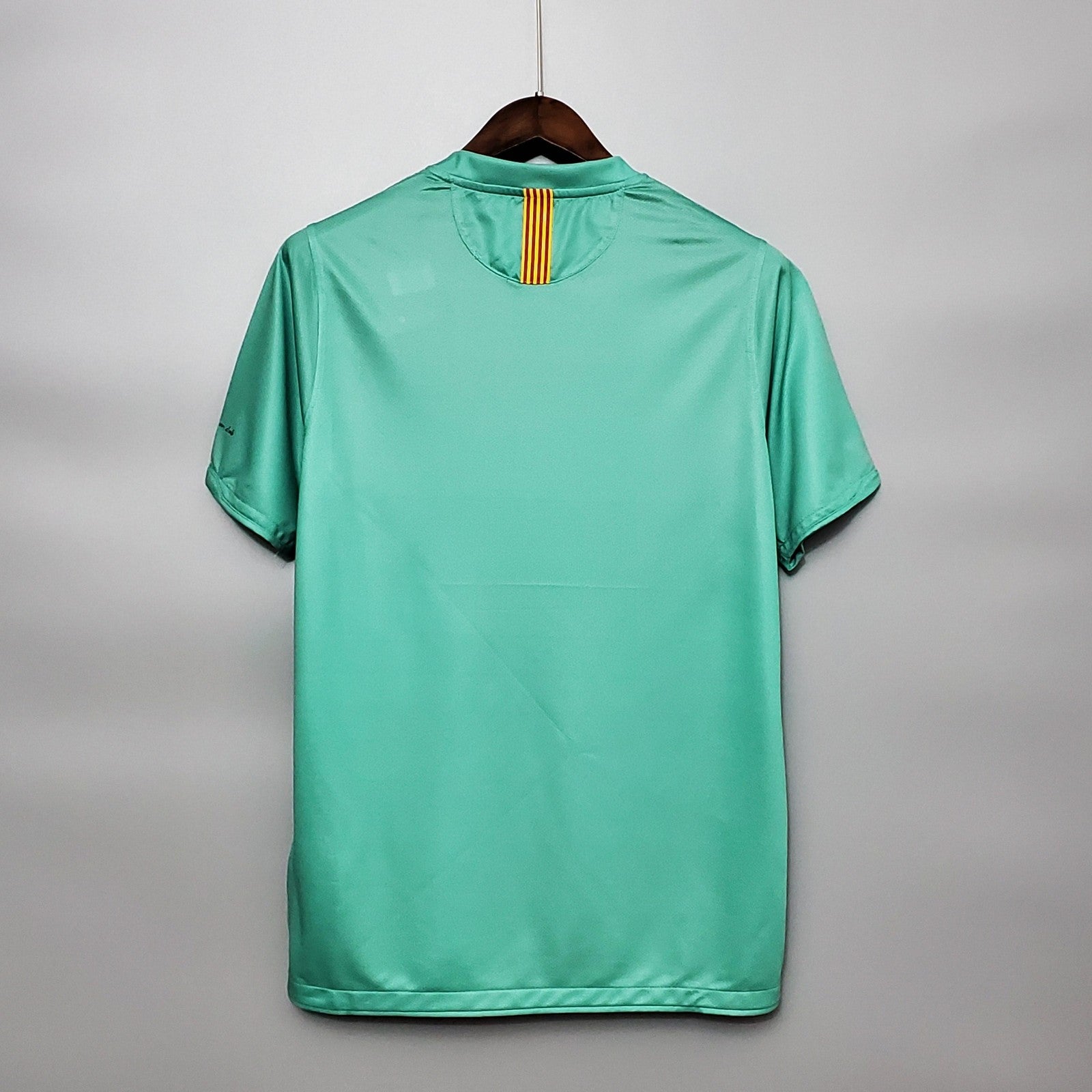 Retro Barcelona 10 11 Away