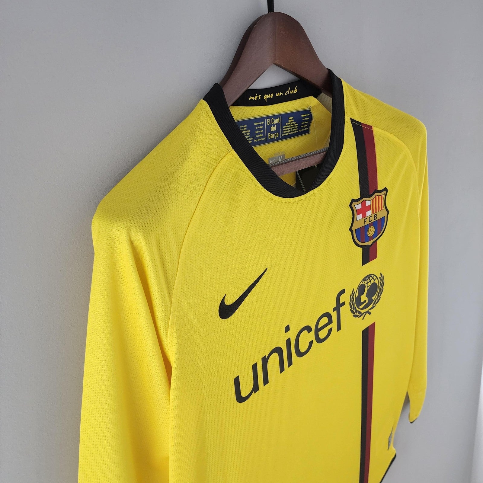 Retro Long Sleeve Barcelona 08 09 Away
