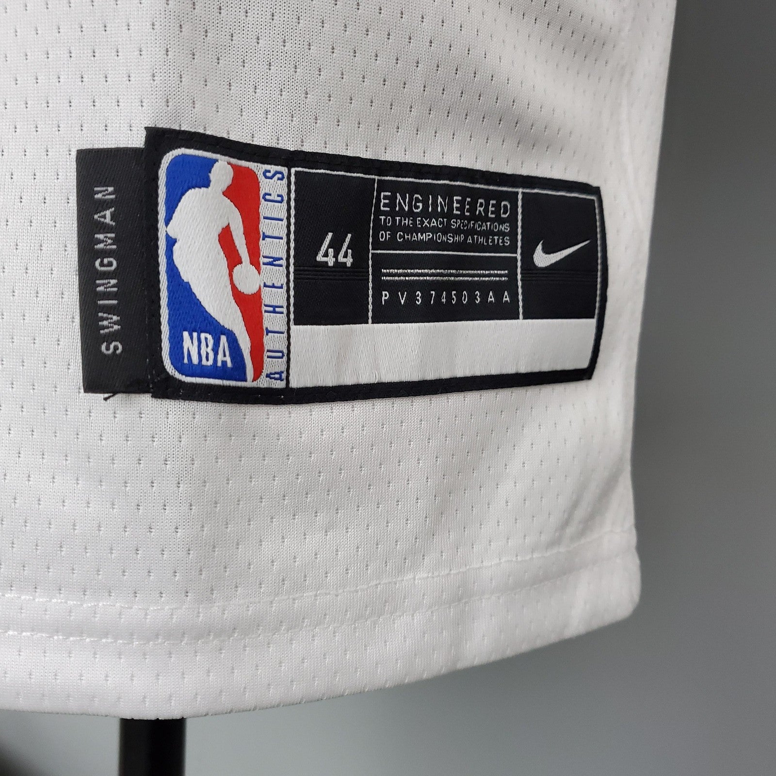 Cavaliers James #23 White Nba Jersey