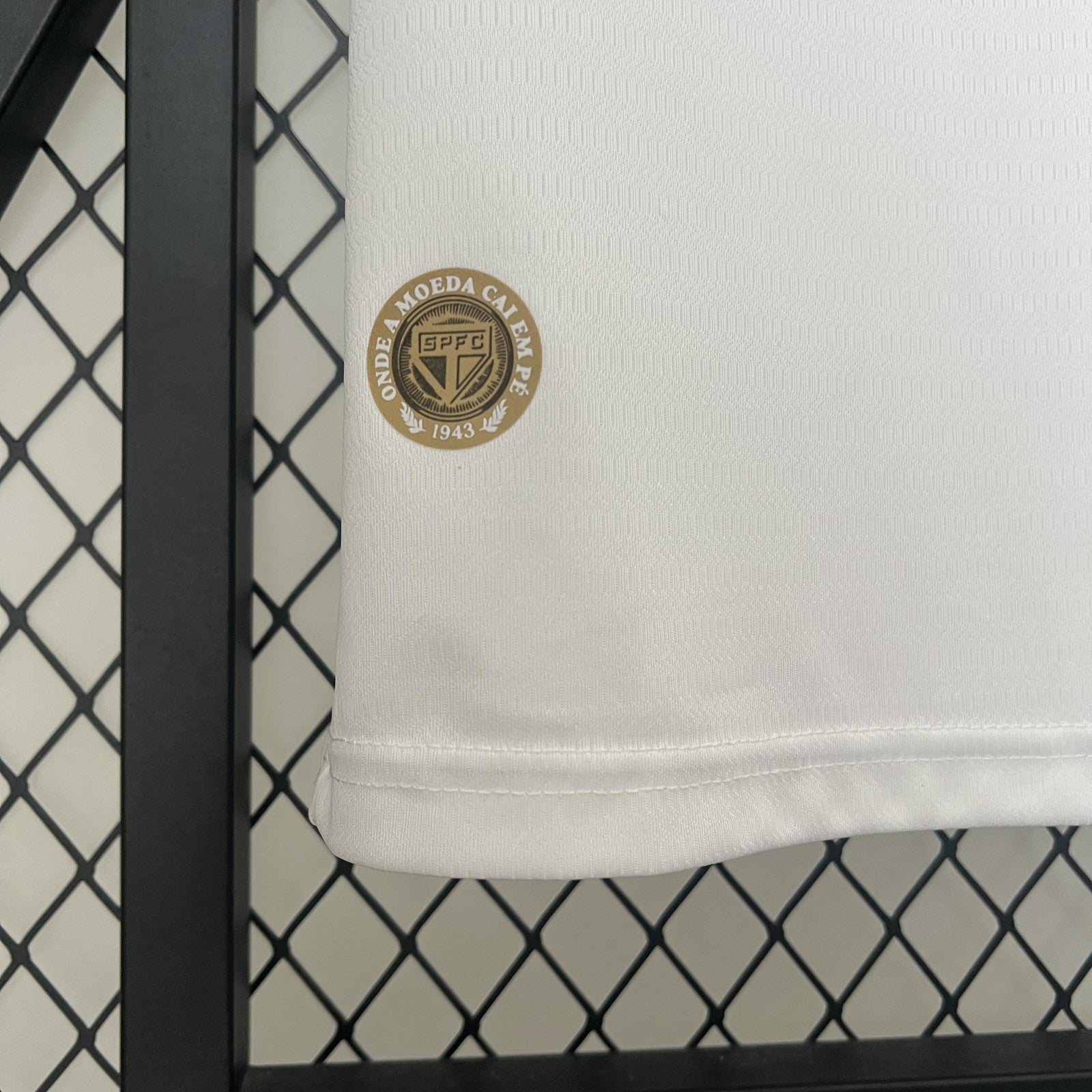 24 25 Vest Sao Paulo Home