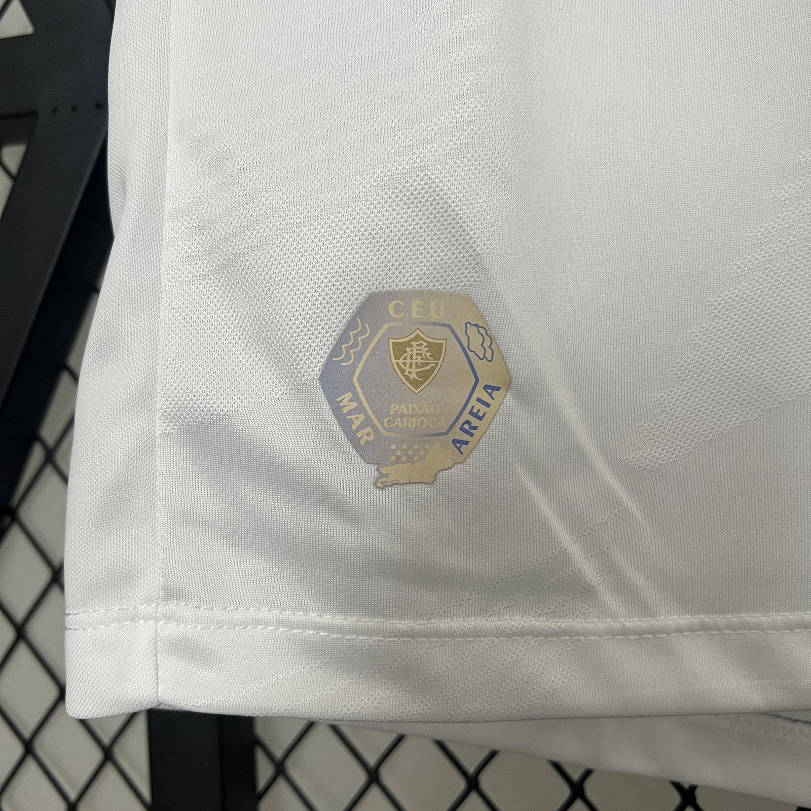 24 25 Fluminense Away