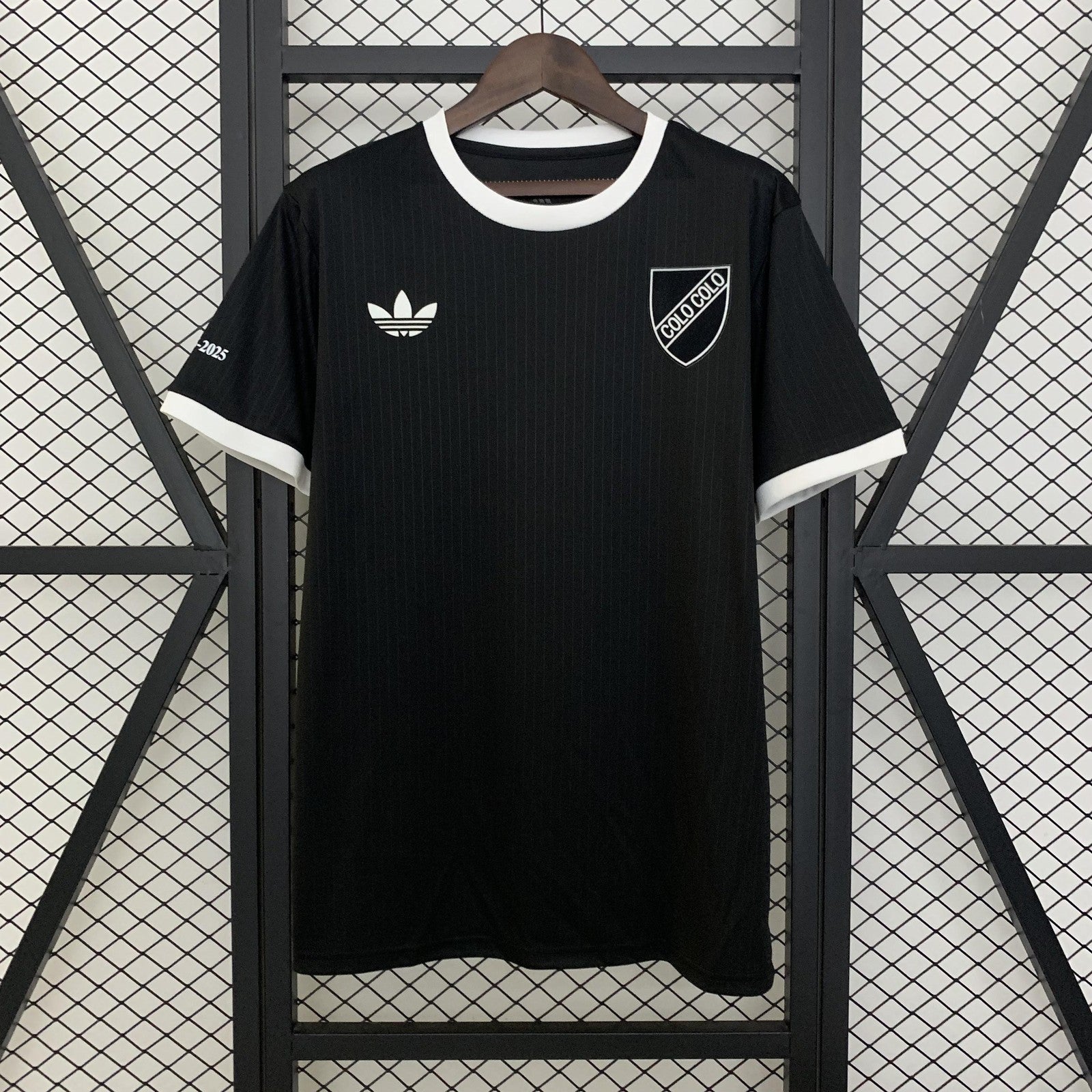 25 26 Colo Colo 100th Anniversary Black 2