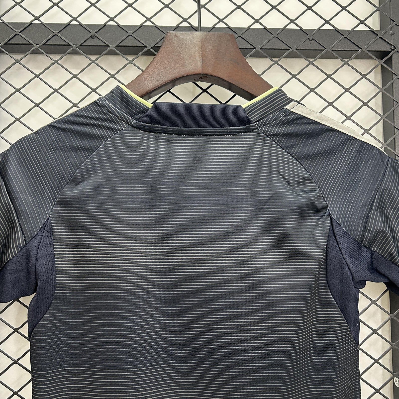 25 26 Kids Real Madrid Away