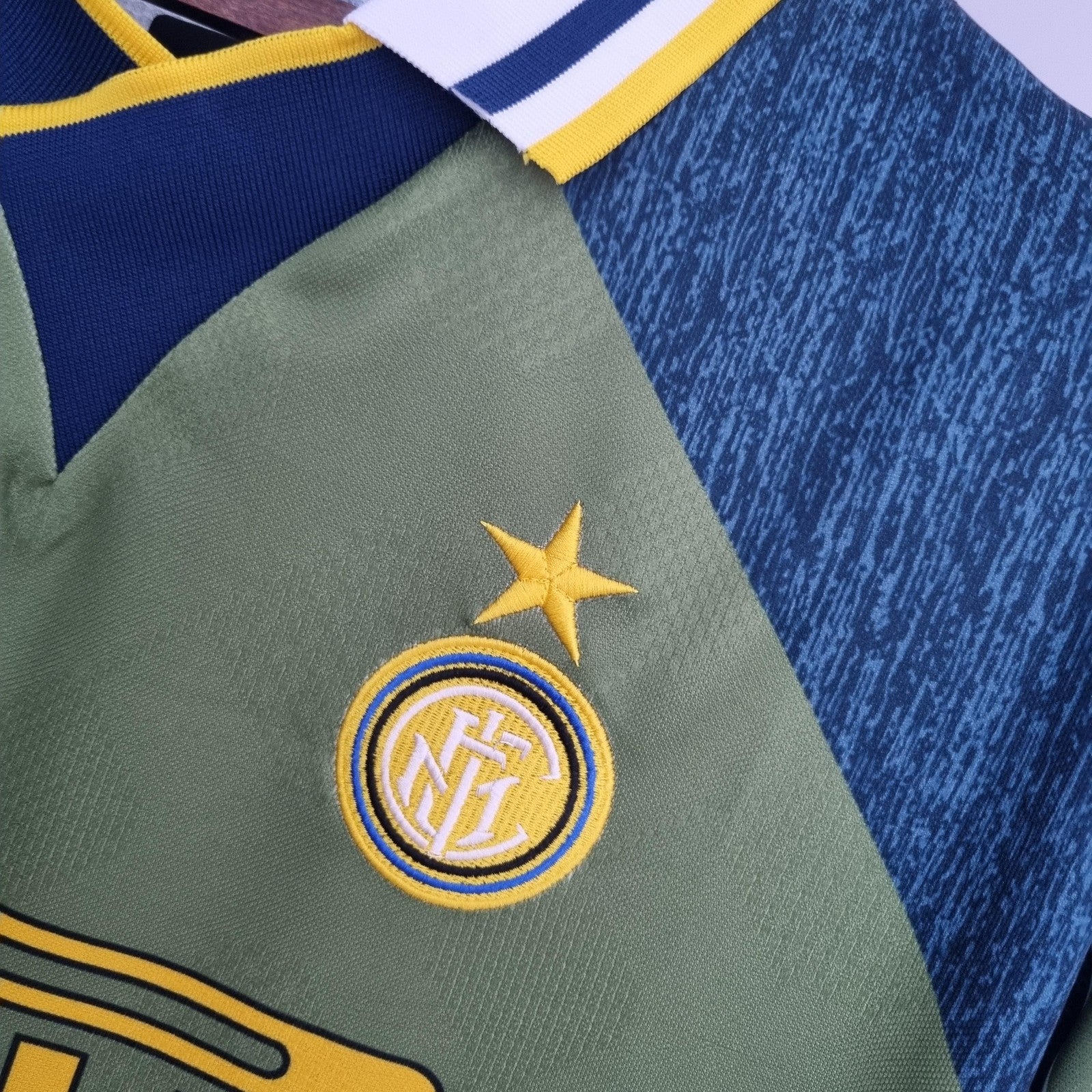 Retro Inter Milan Away