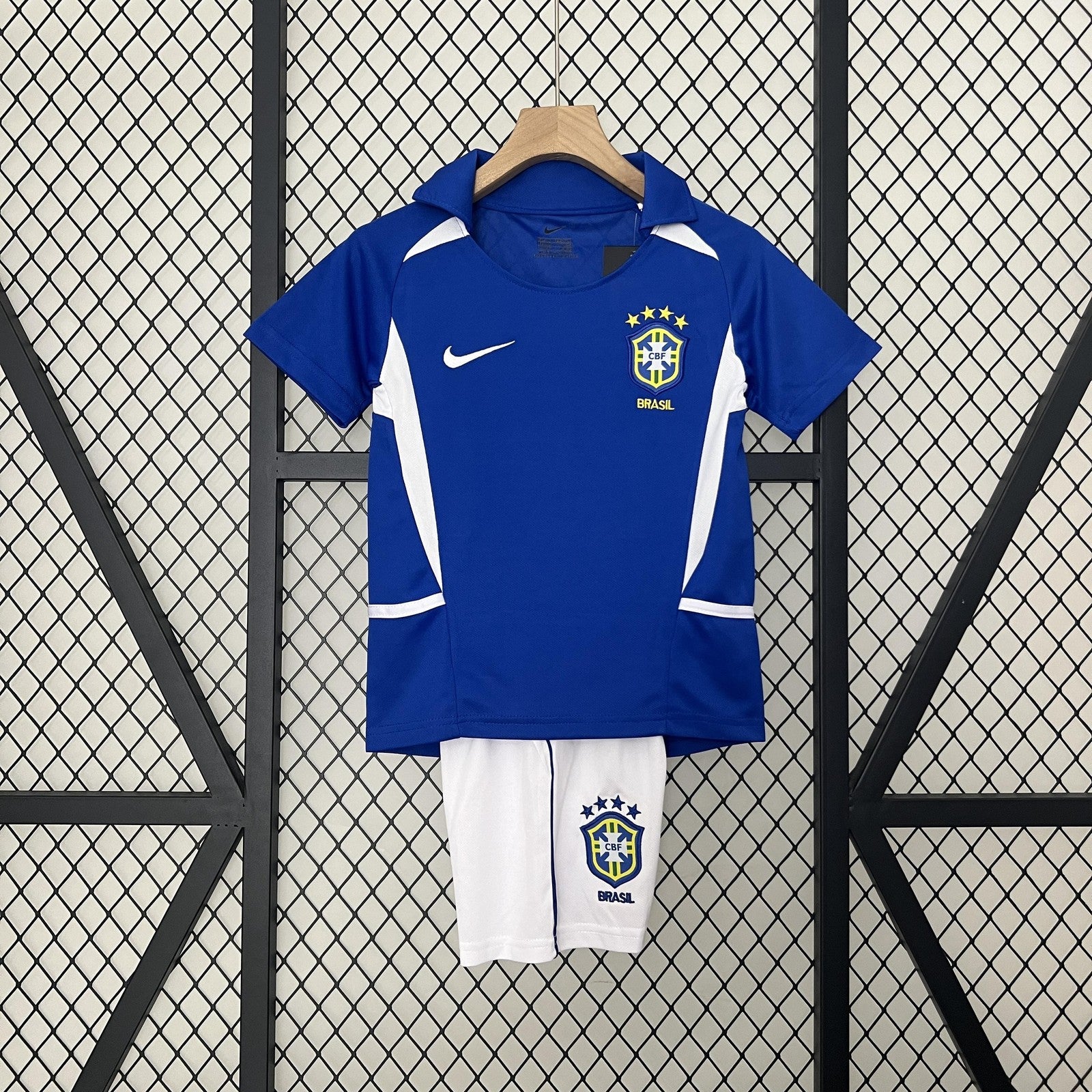 Kids Brazil 2002 Away
