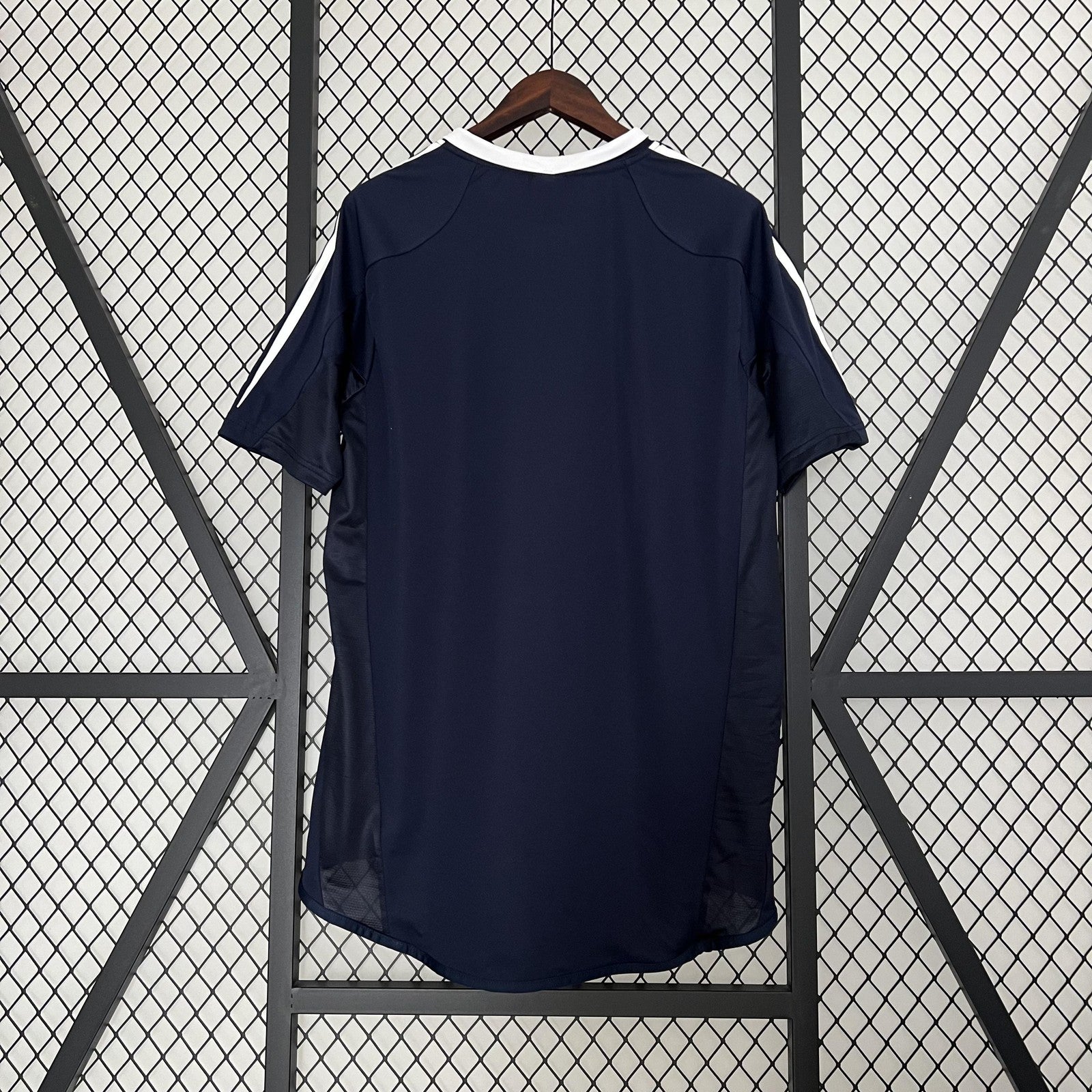 Retro Real Madrid 04 05 Away