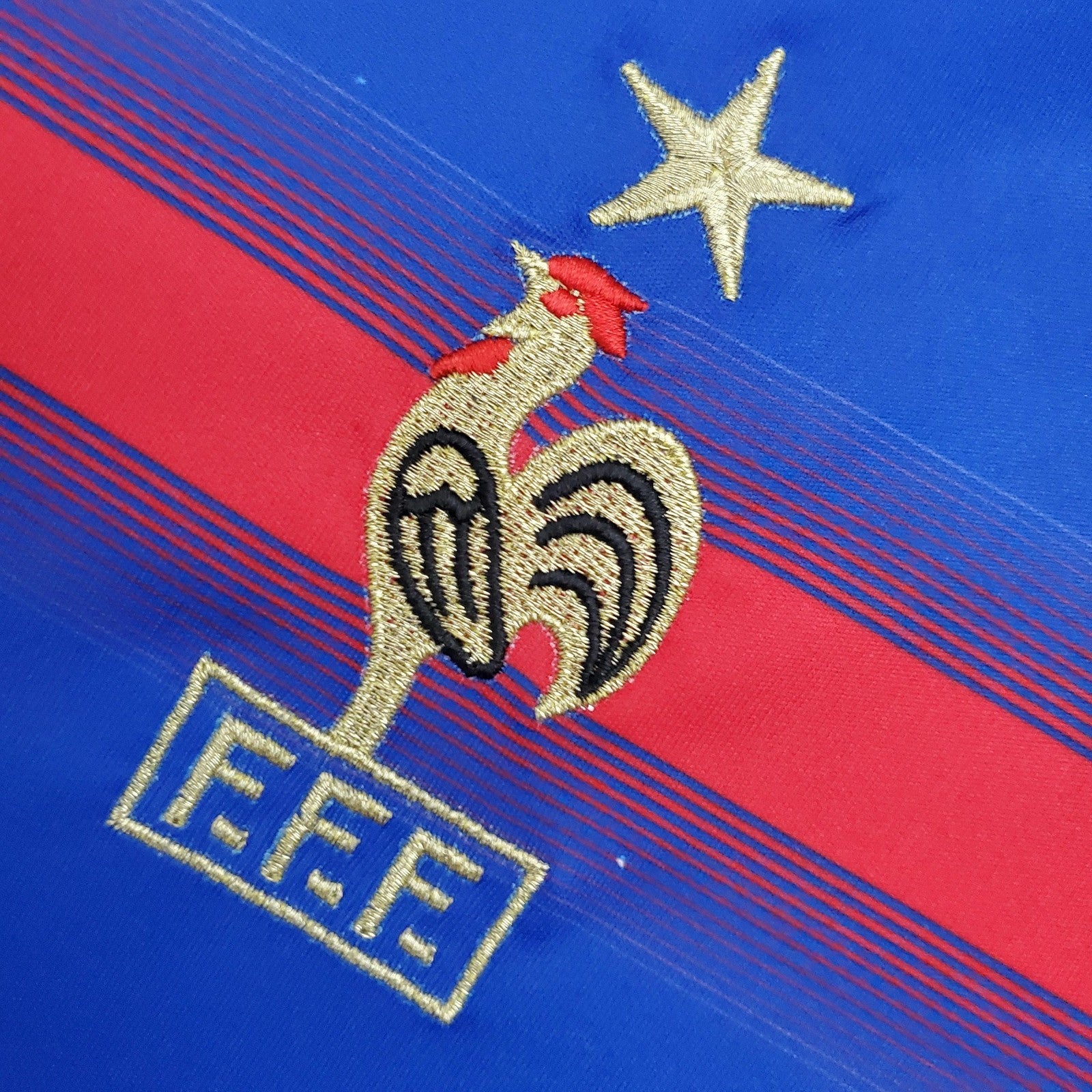 Retro France 2004 Home