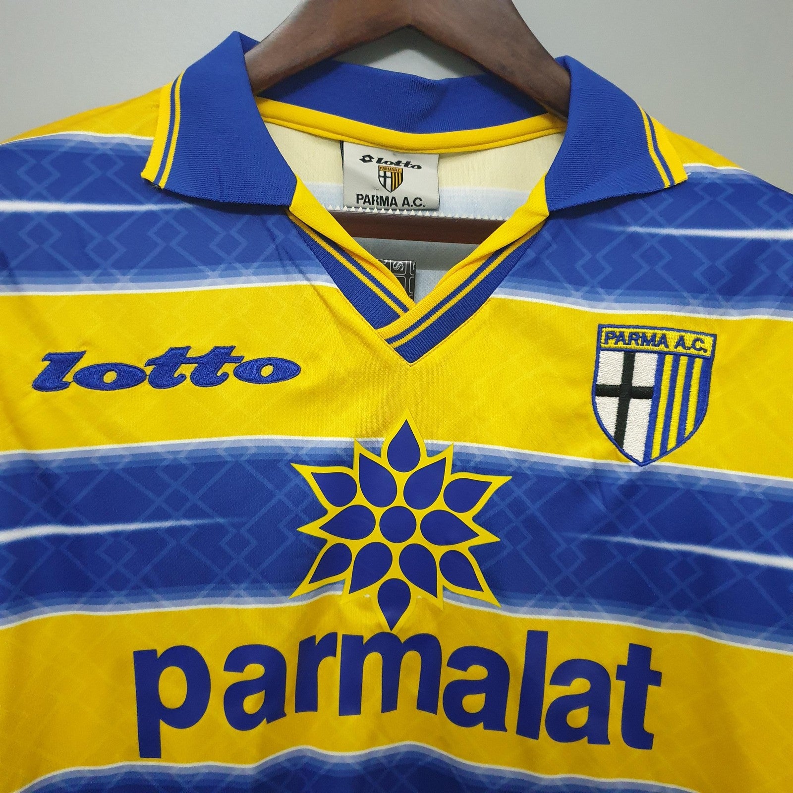 Parma Retro Shirt Home