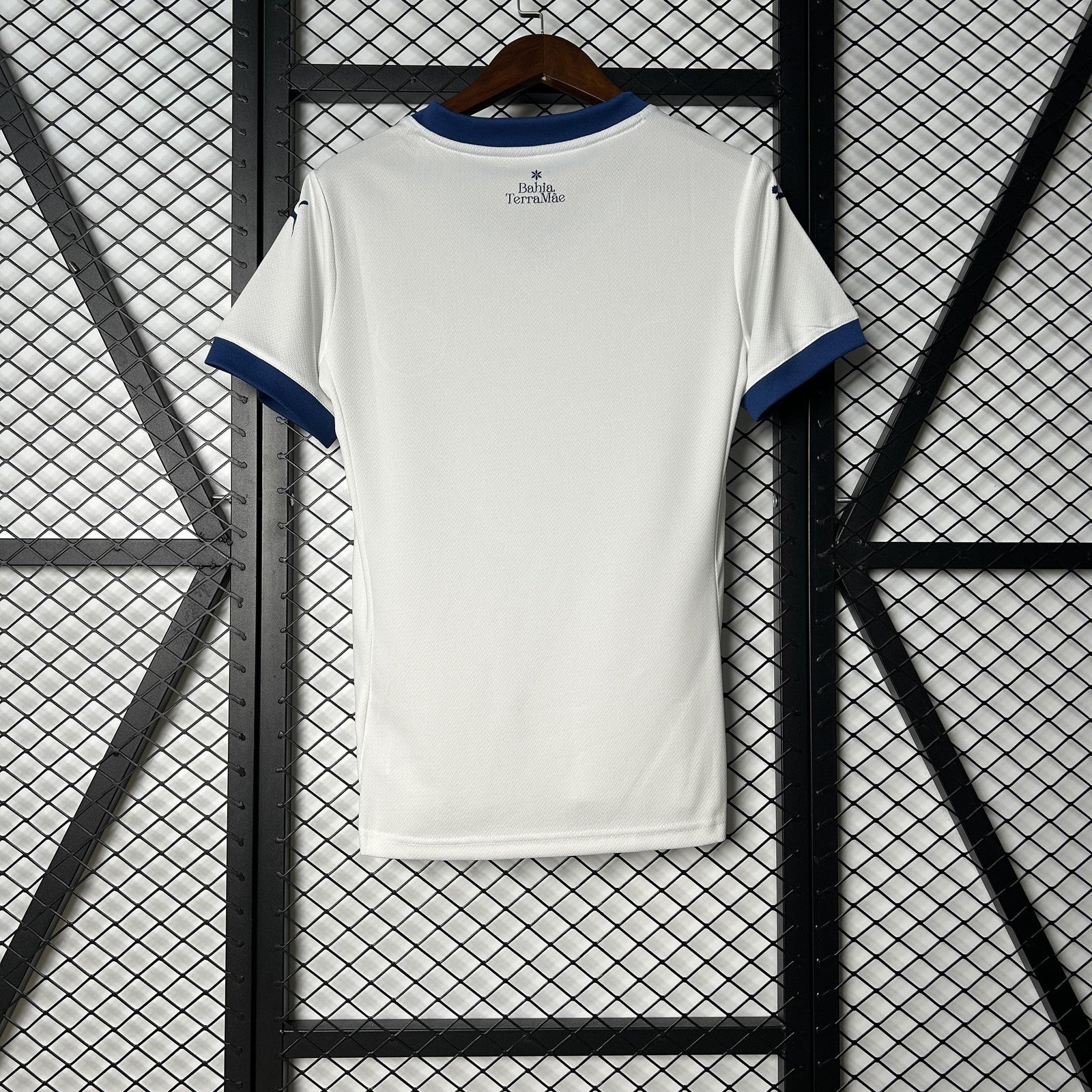 25 26 Womens Bahia Home