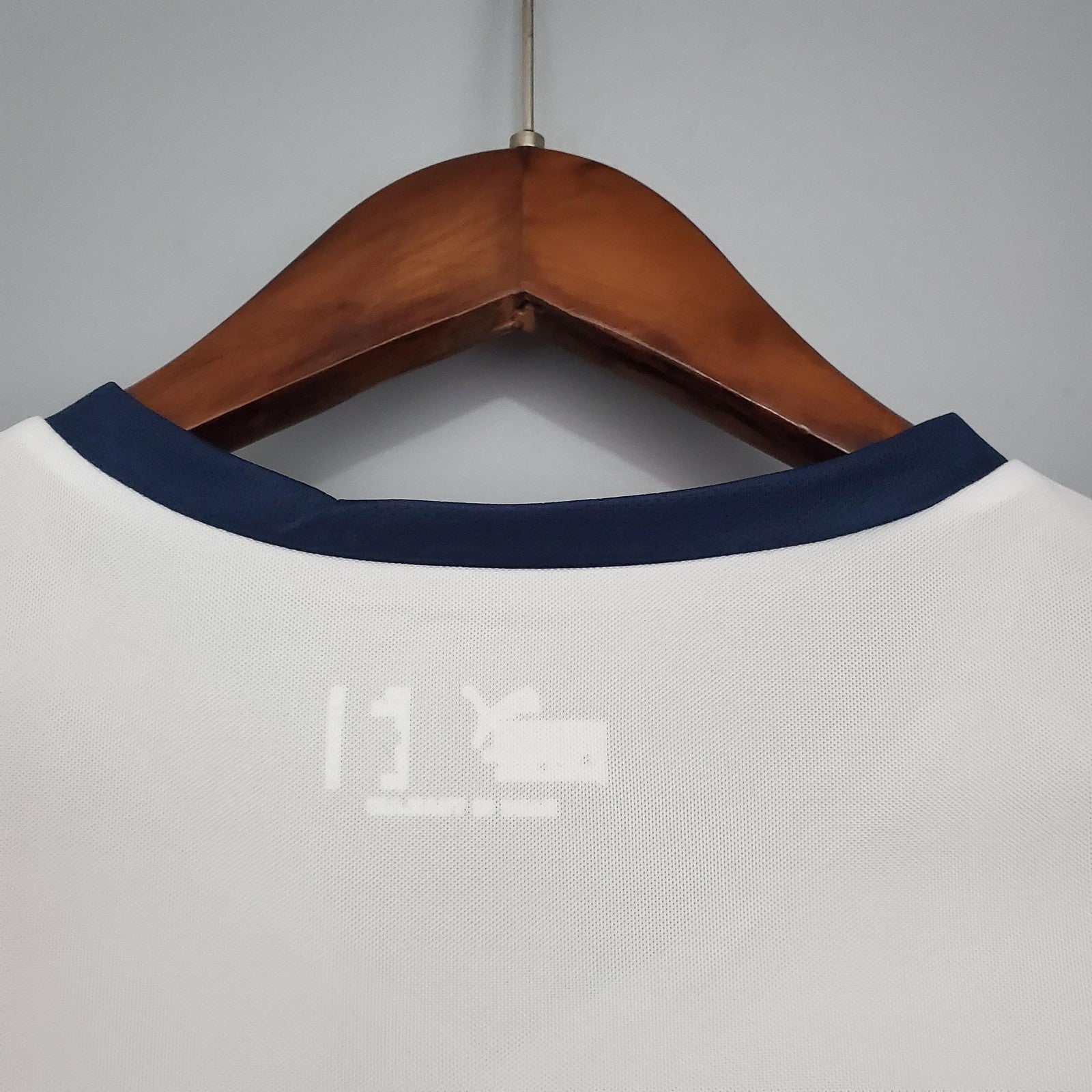 Retro Tottenham 08 09 Home