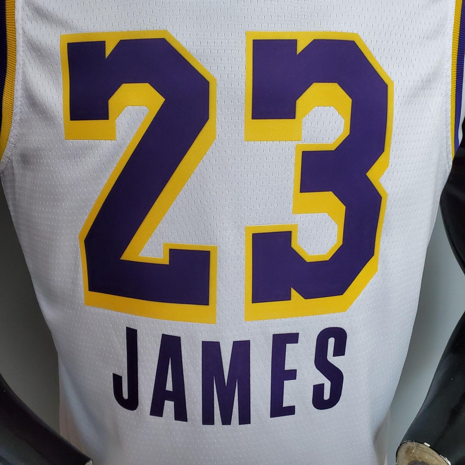 New James #23 Los Angeles Lakers Round Neck White Nba Jersey Nike Connect Recognition