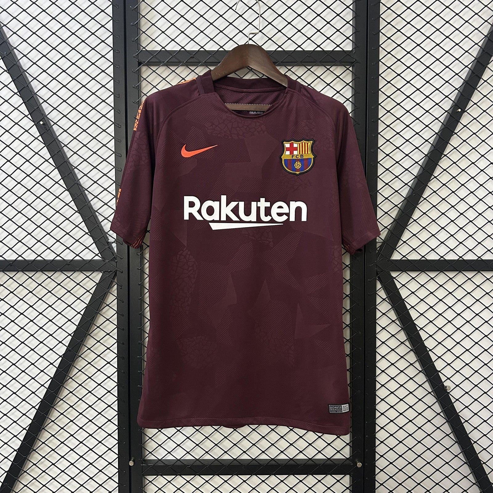 Retro Barcelona 17 18third