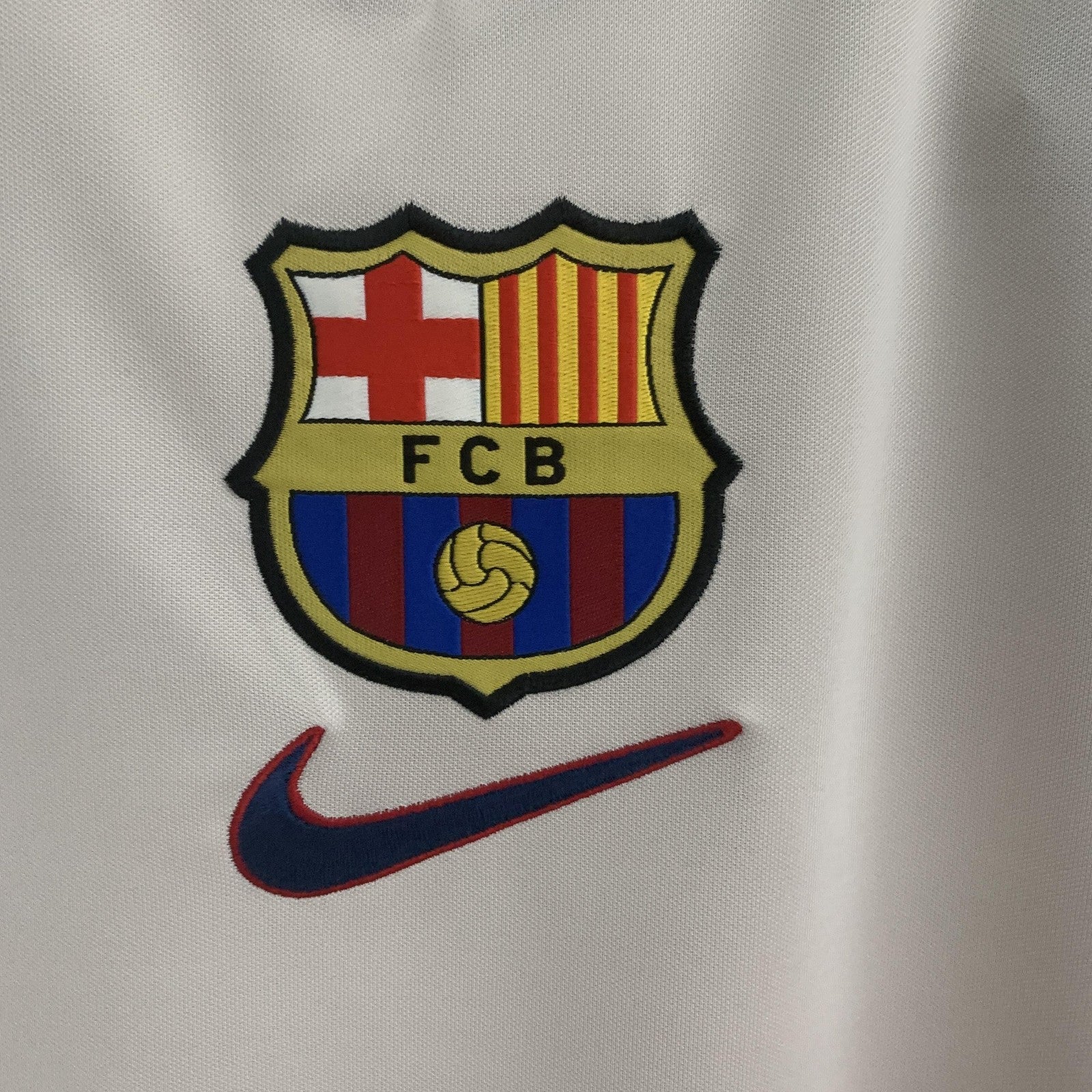 Retro Barcelona 98 99 Away