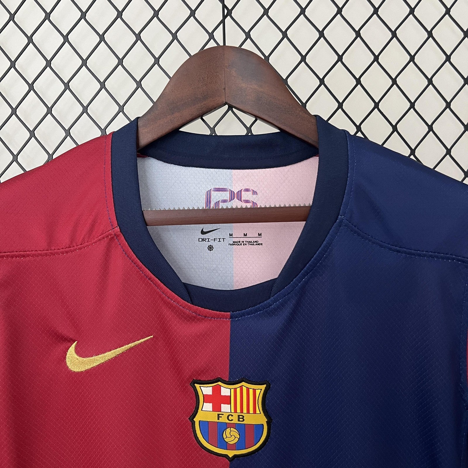 24 25 Womens Barcelona Home
