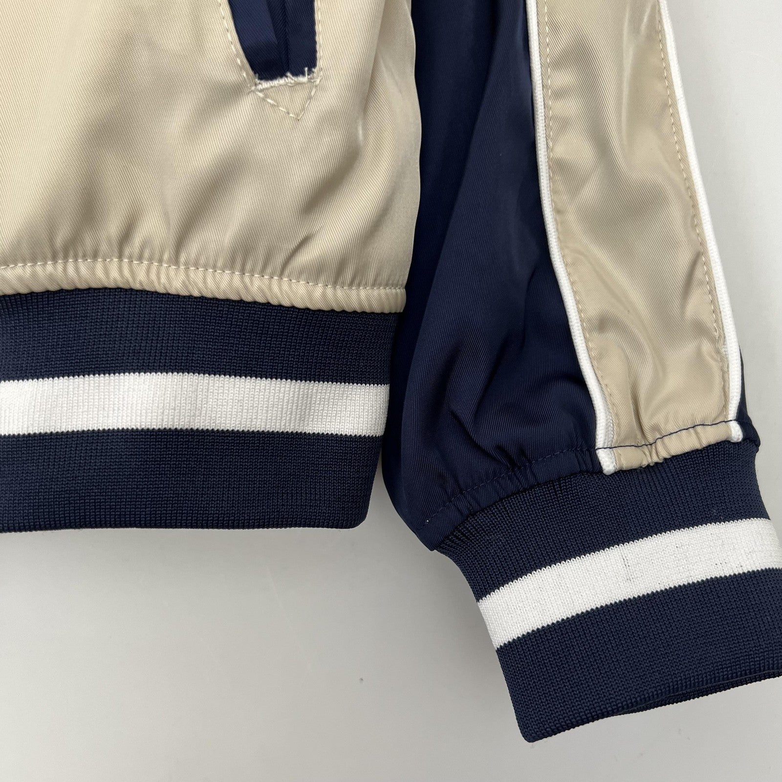 2023 New Windbreaker