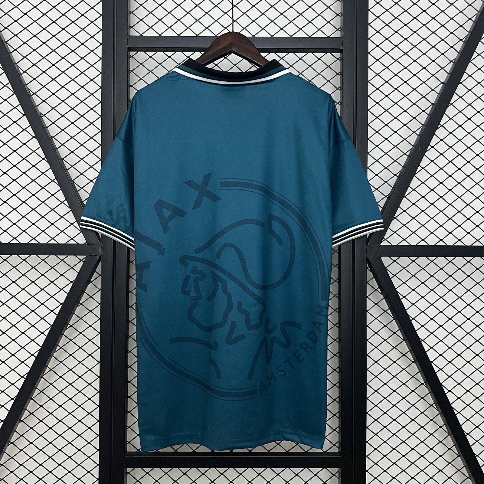 Retro Ajax 95 96 Away