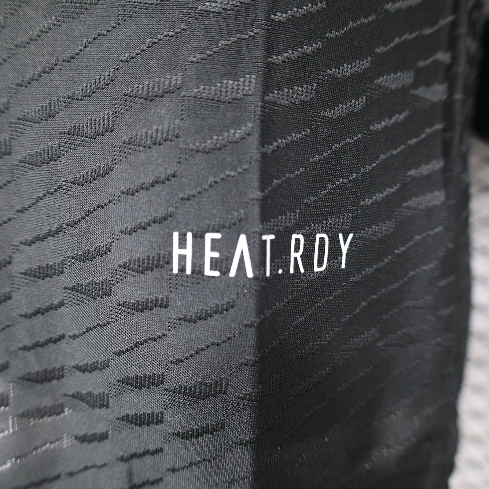 24 25 Player M U Black