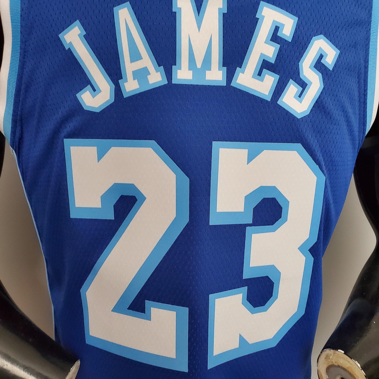 New James #23 Los Angeles Lakers Blue Nba Jersey Nike Connect Recognition
