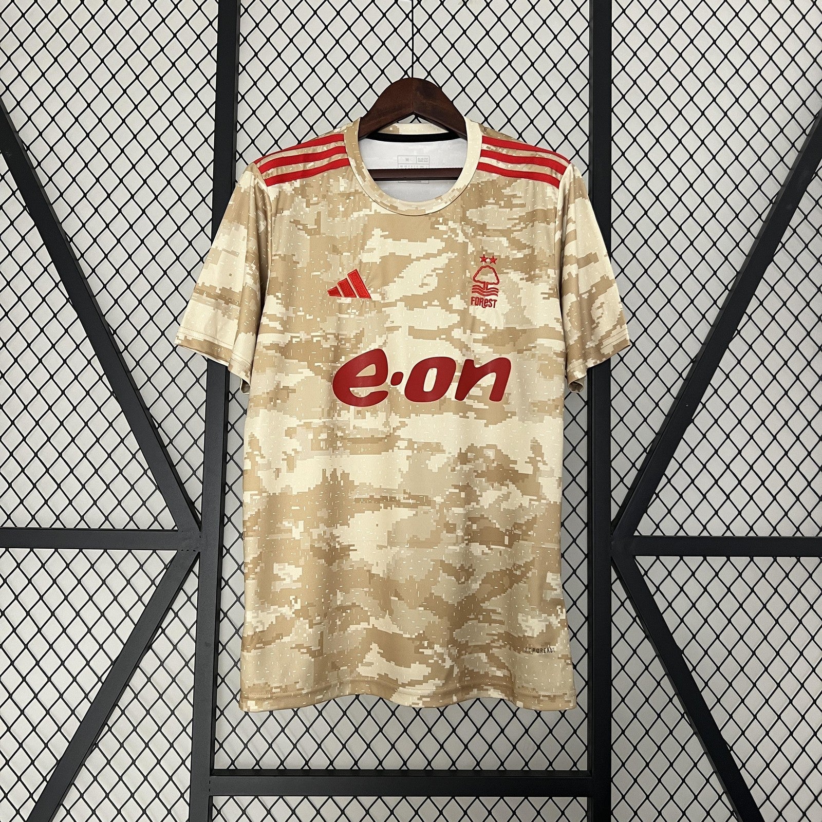 23 24 Nottingham Forest Training Wear