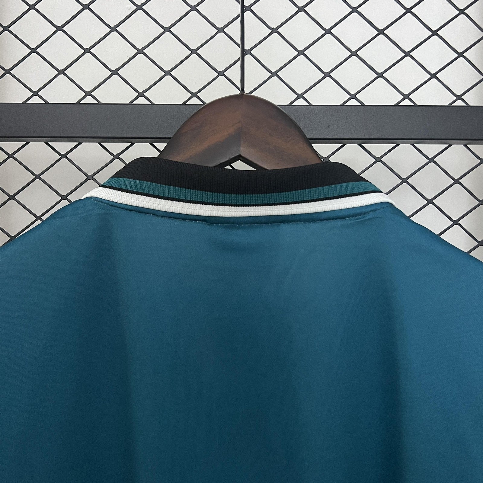 Retro Ajax 95 96 Away