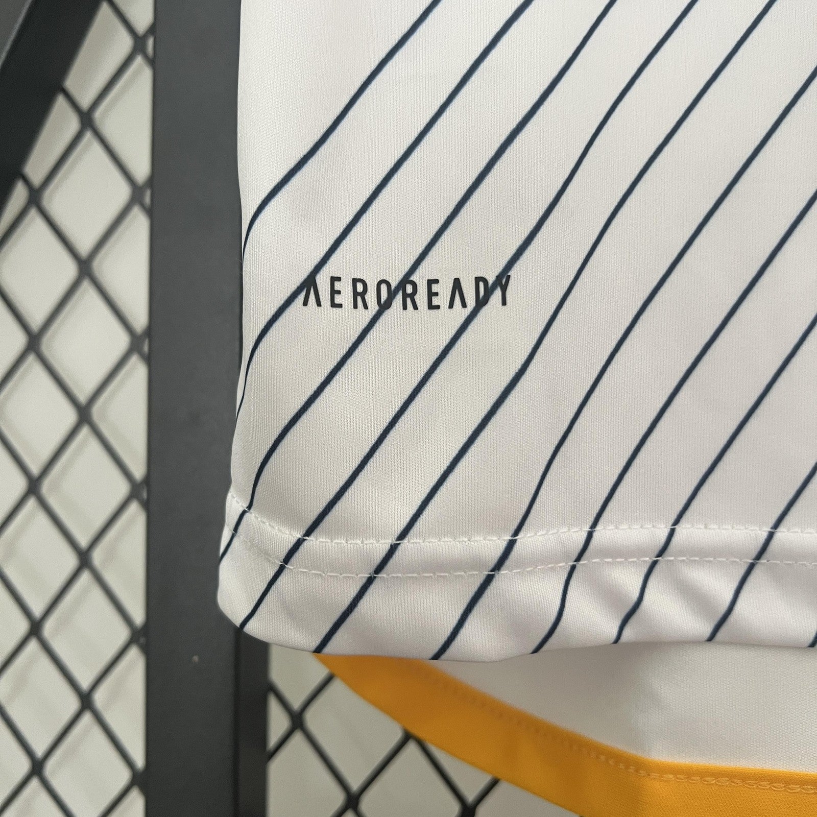 24 25 Galaxy Los Angeles Home