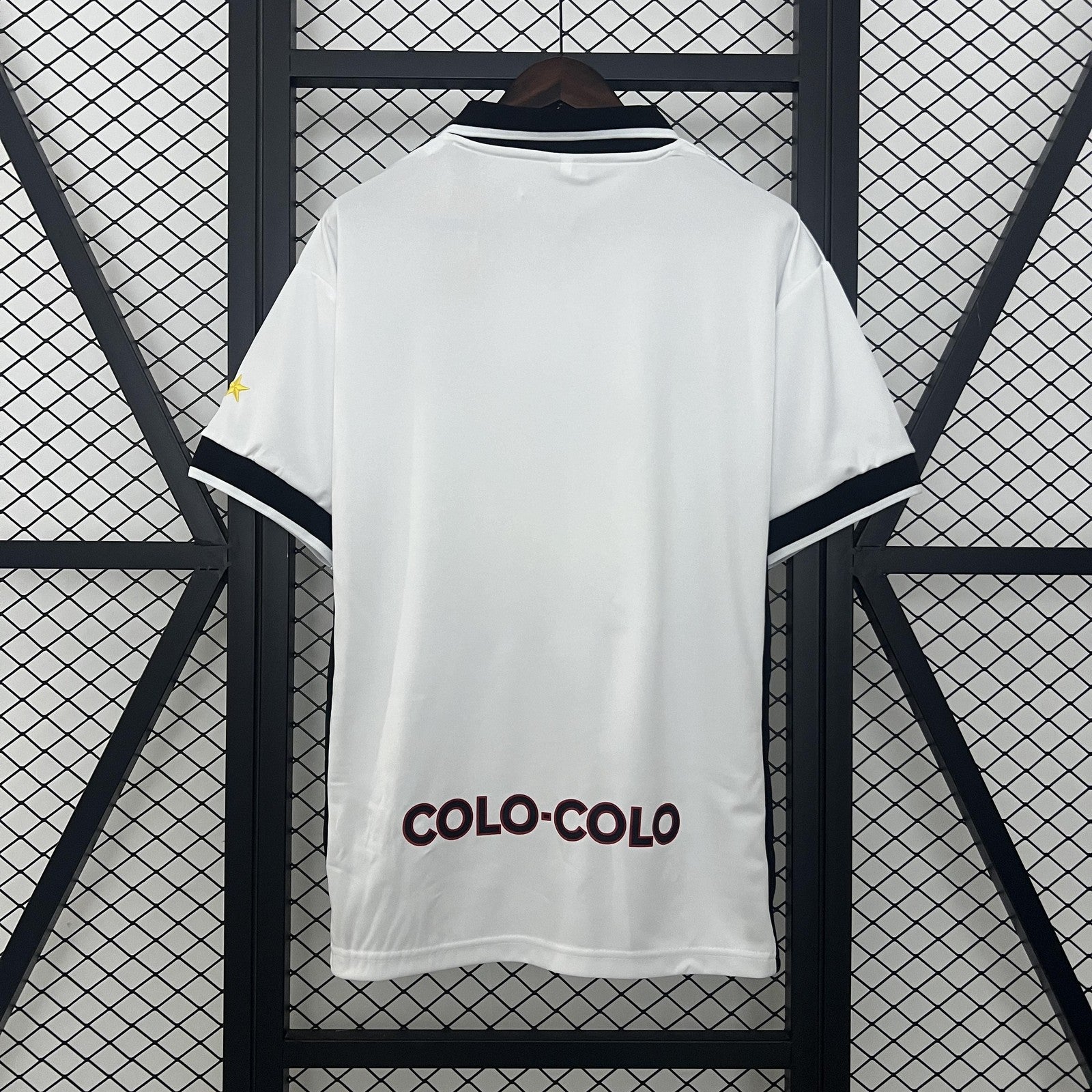 Retro Colo Colo Home
