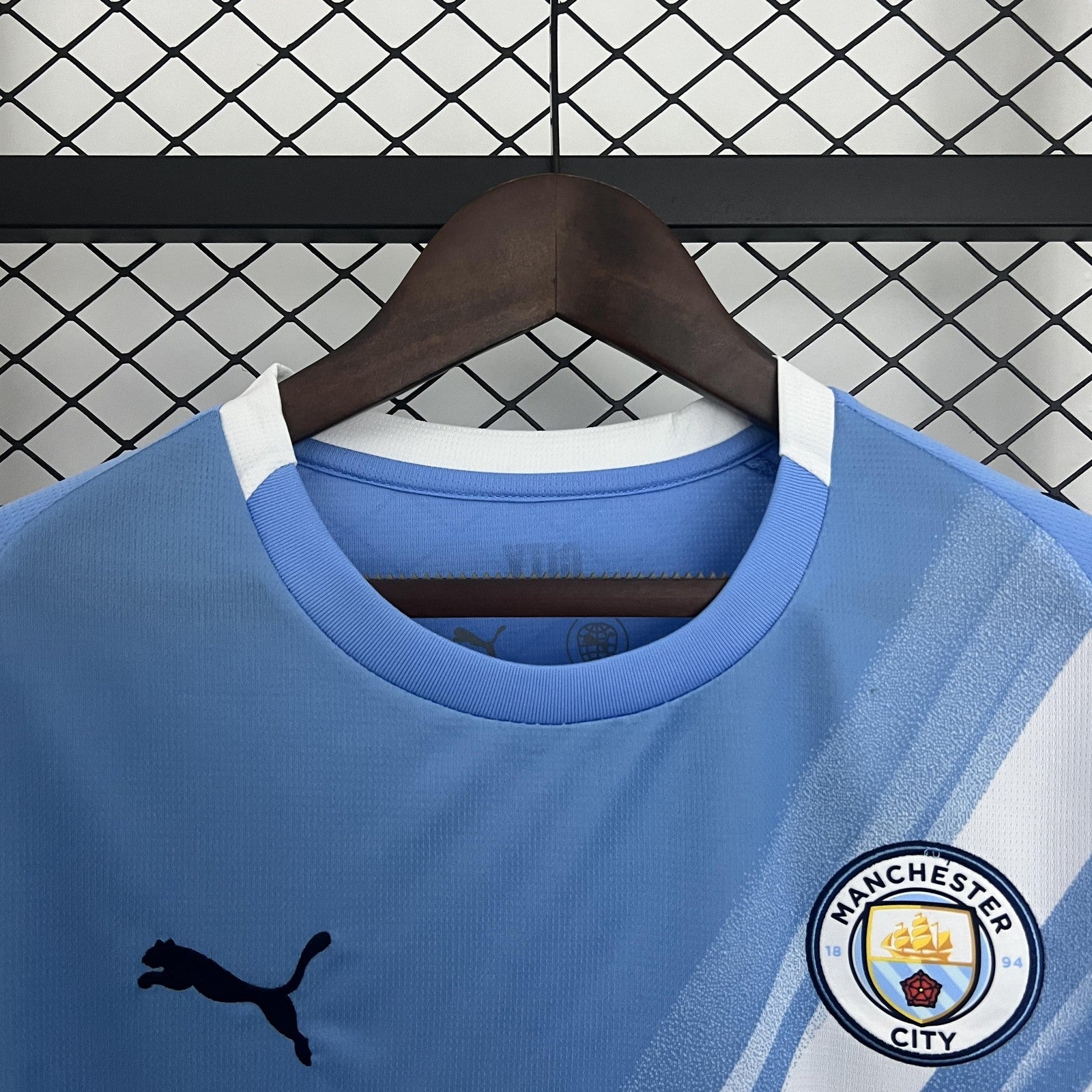 25 26 Manchester City Home