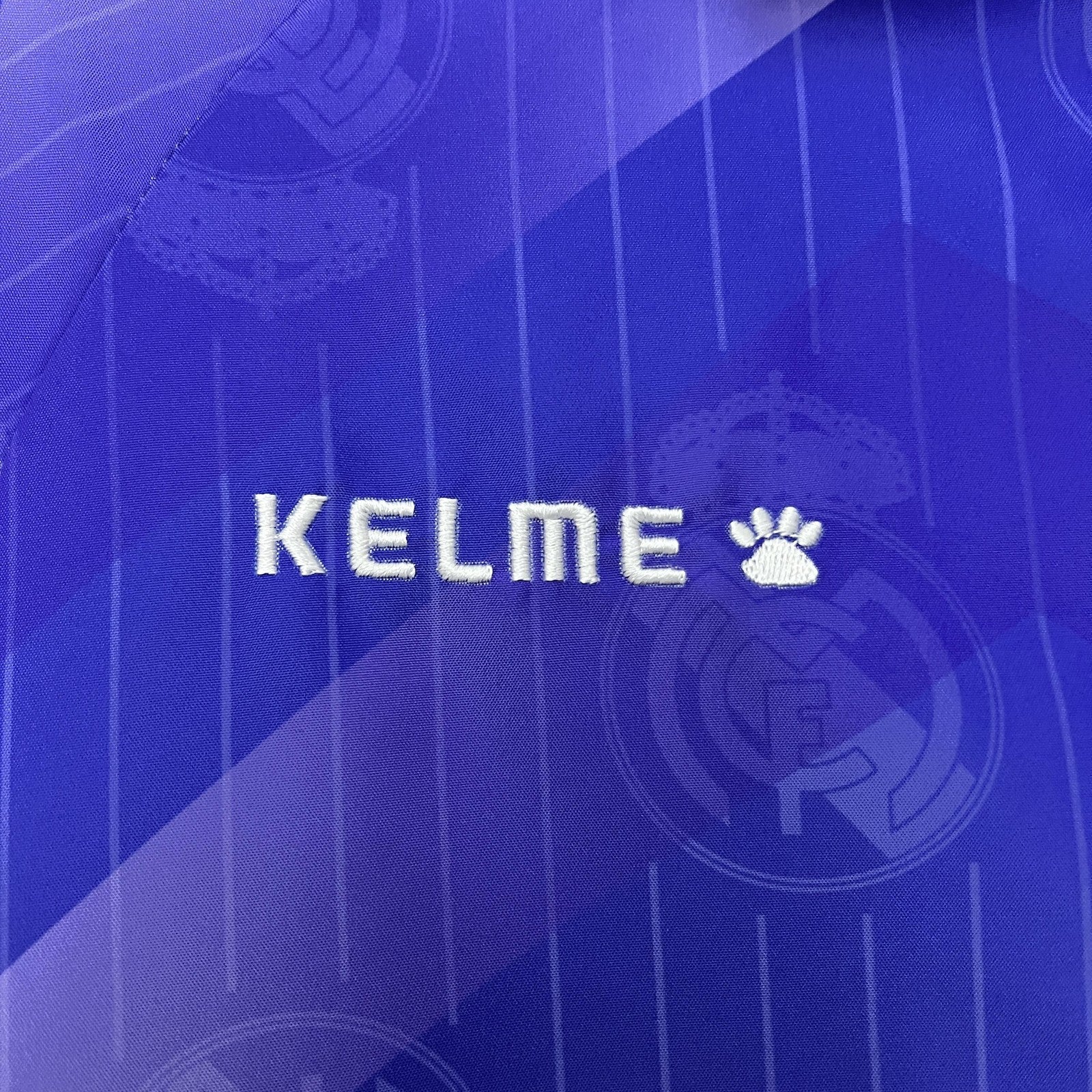 24 25 Real Madrid Trench Coat Reversible