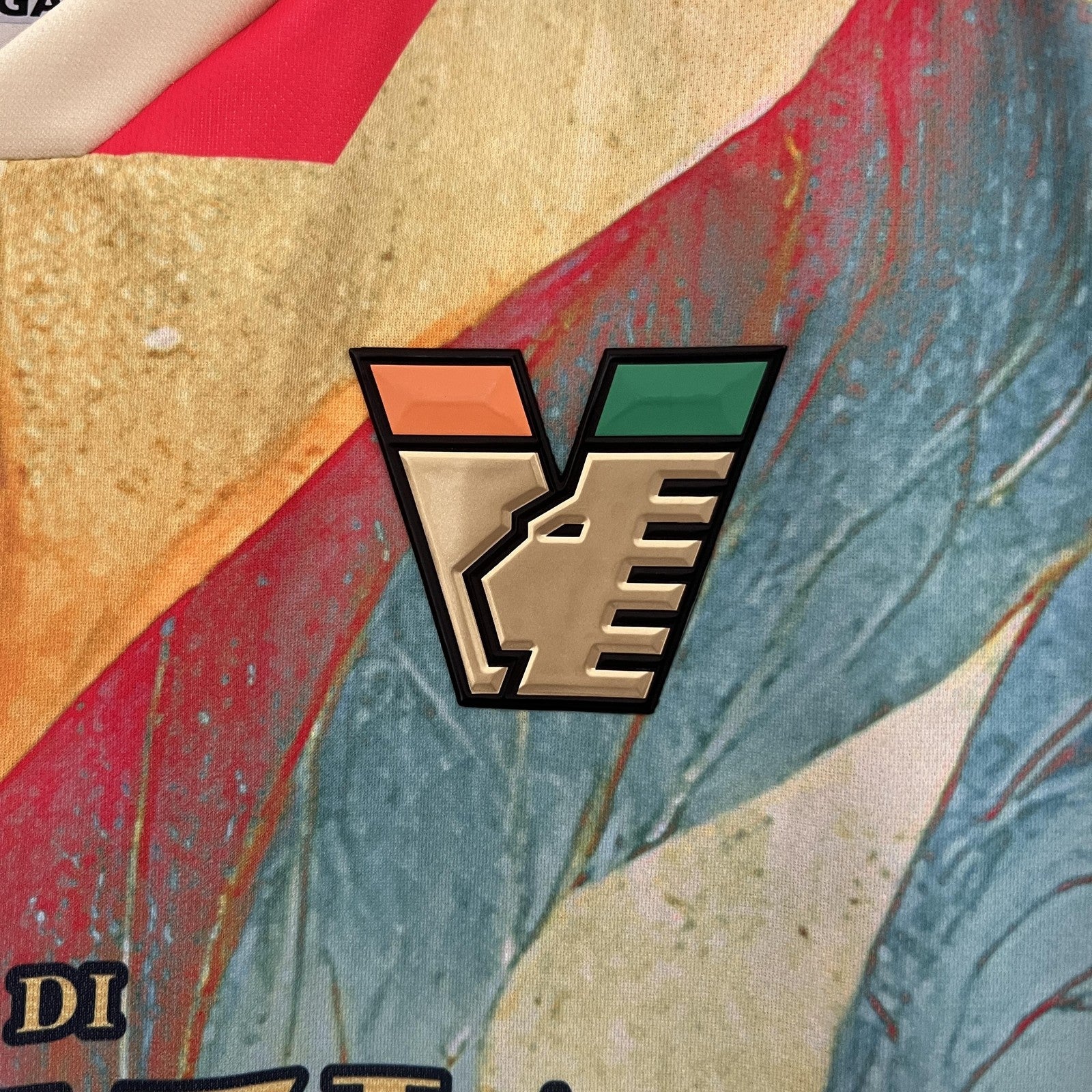 24 25 Venice Special Edition