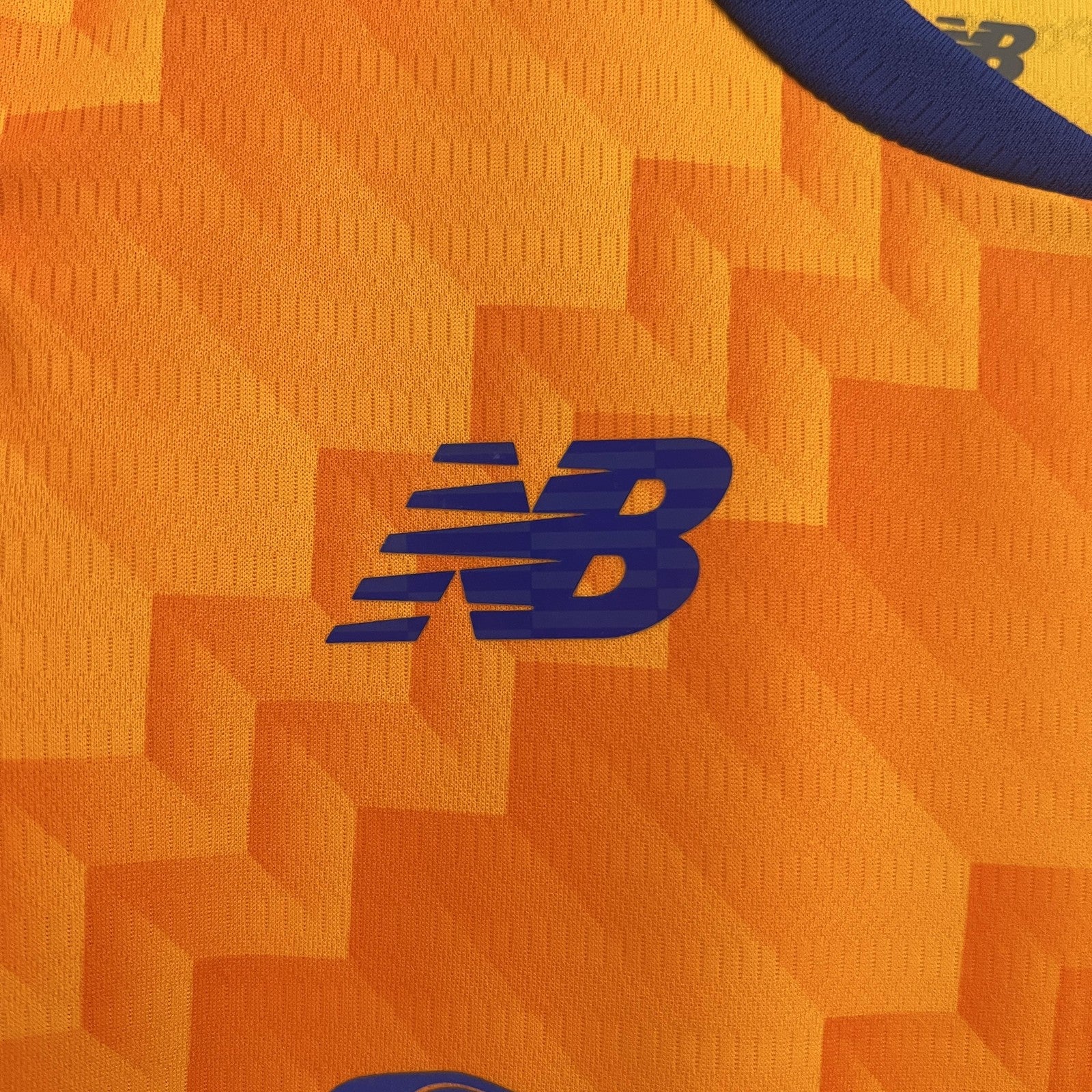 24 25 Kids Porto Away