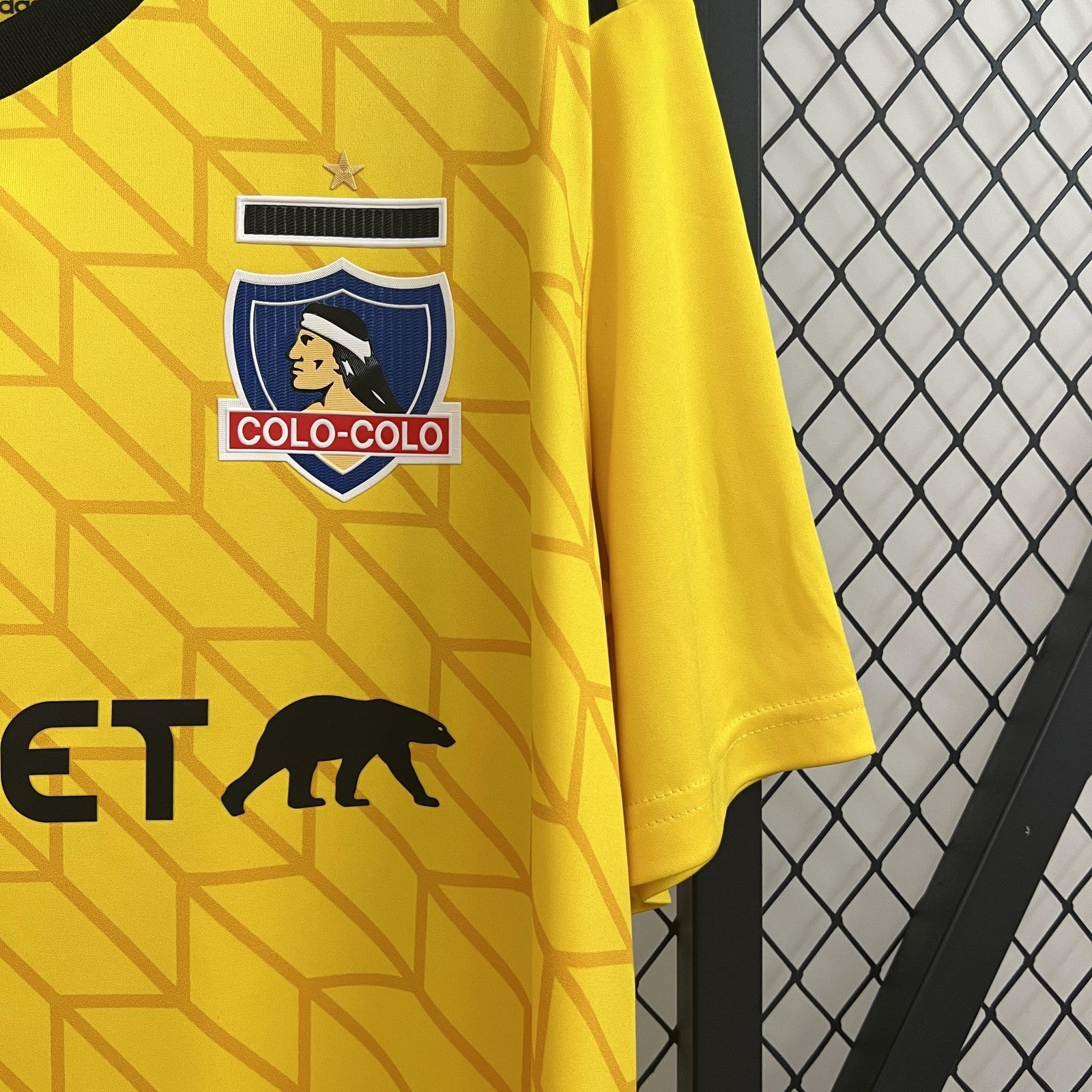 24 25 Colo Colo Goalkeeper Yellow