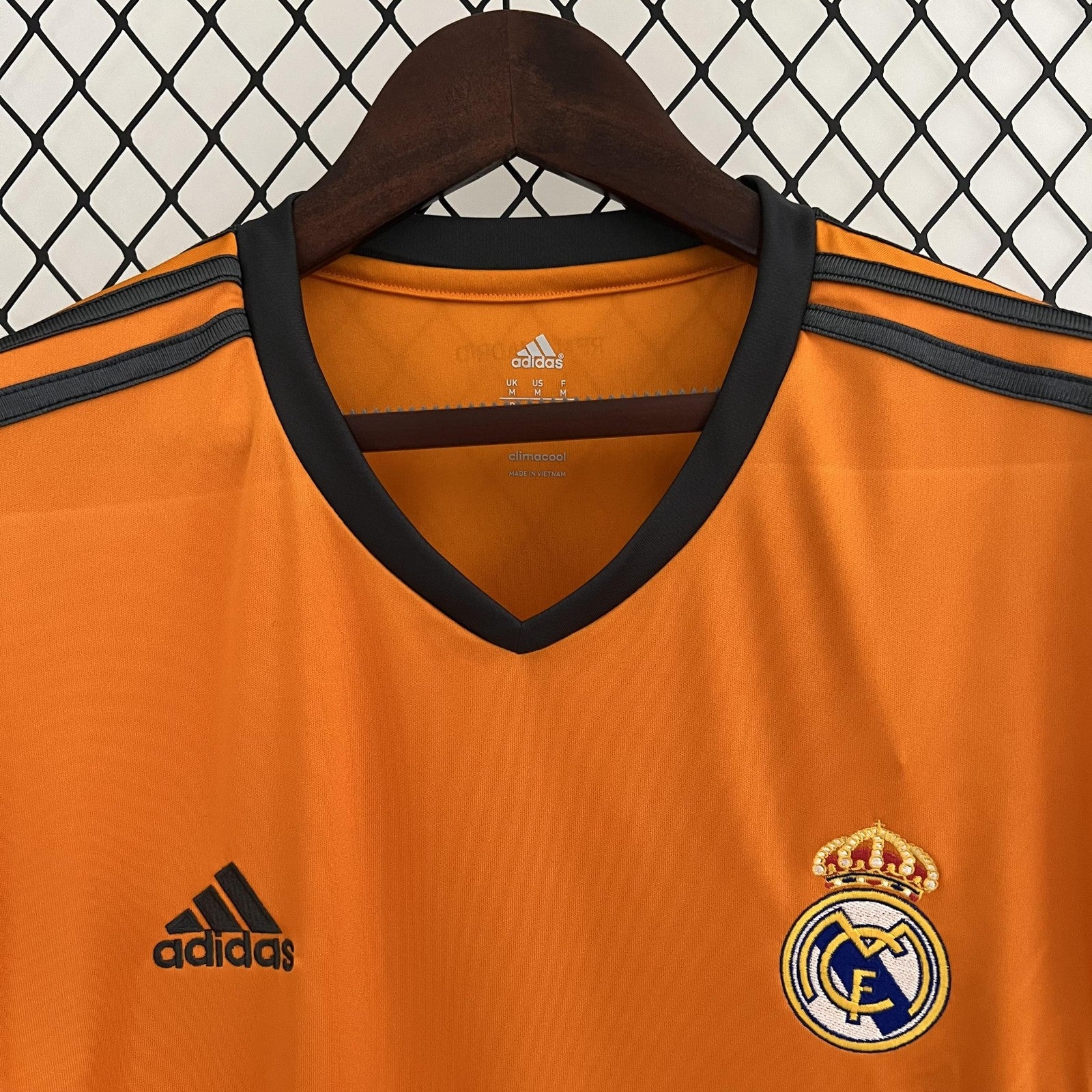Retro Real Madrid 13 14 Third Away
