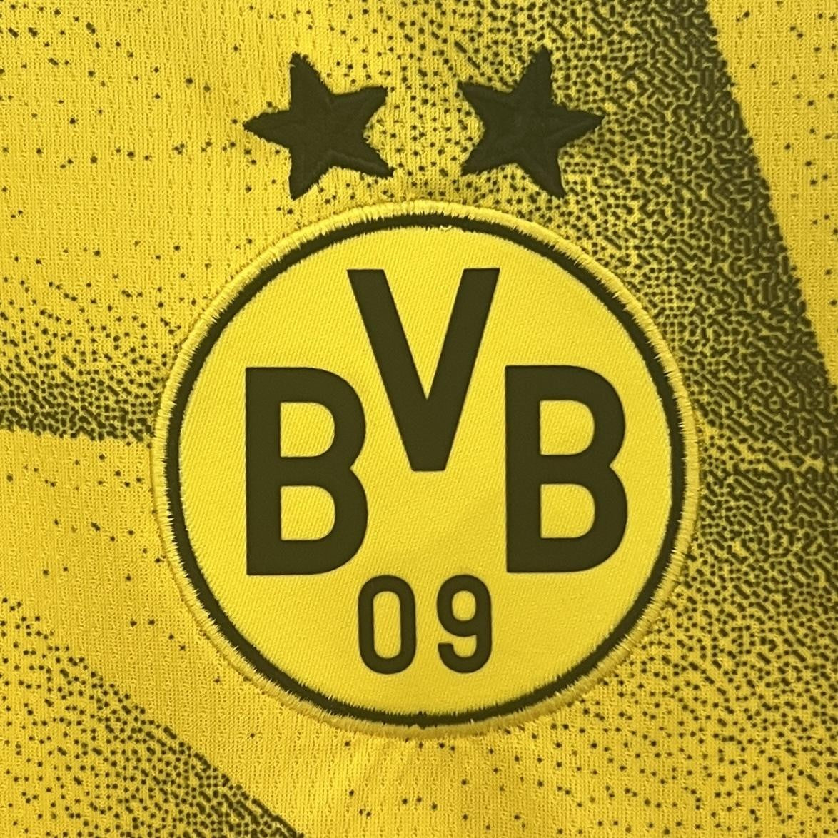 23 24 Dortmund Third Away
