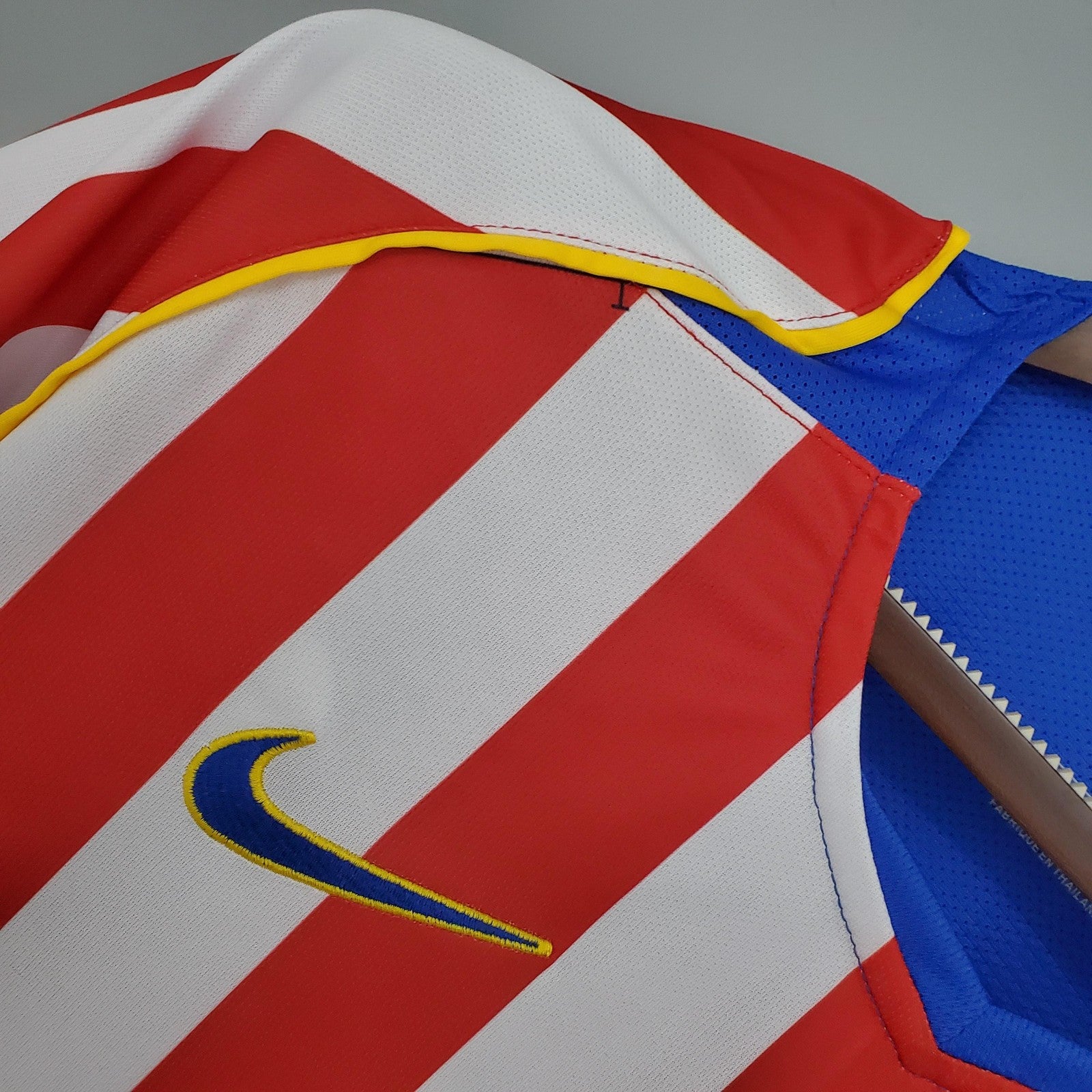 Retro Atletico Madrid 04 05 Home