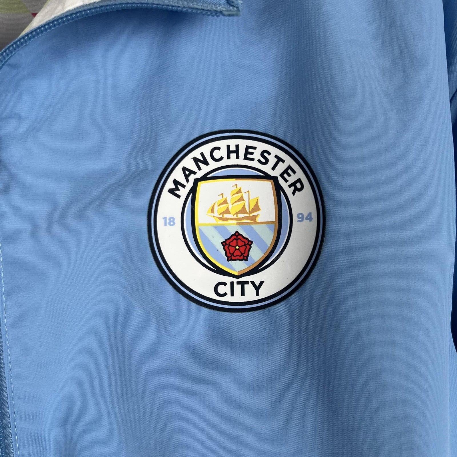 23 24 Manchester City Trench Coat Reversible 2