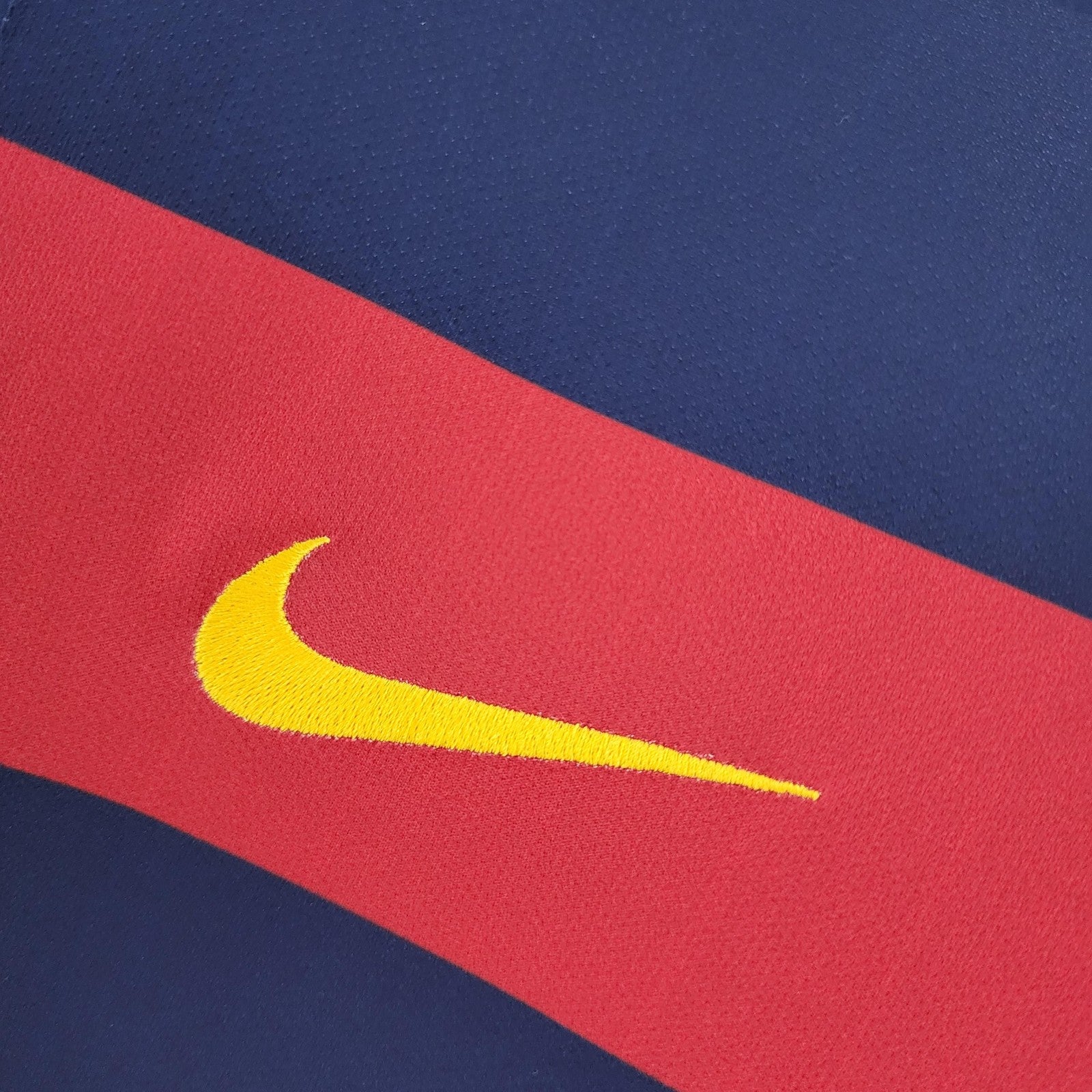 Retro 15 16 Barcelona Home