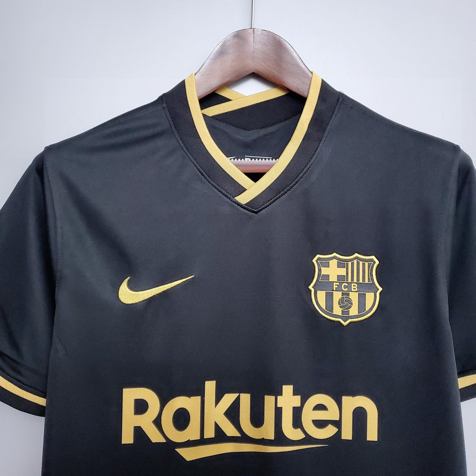 20 21 Barcelona Away