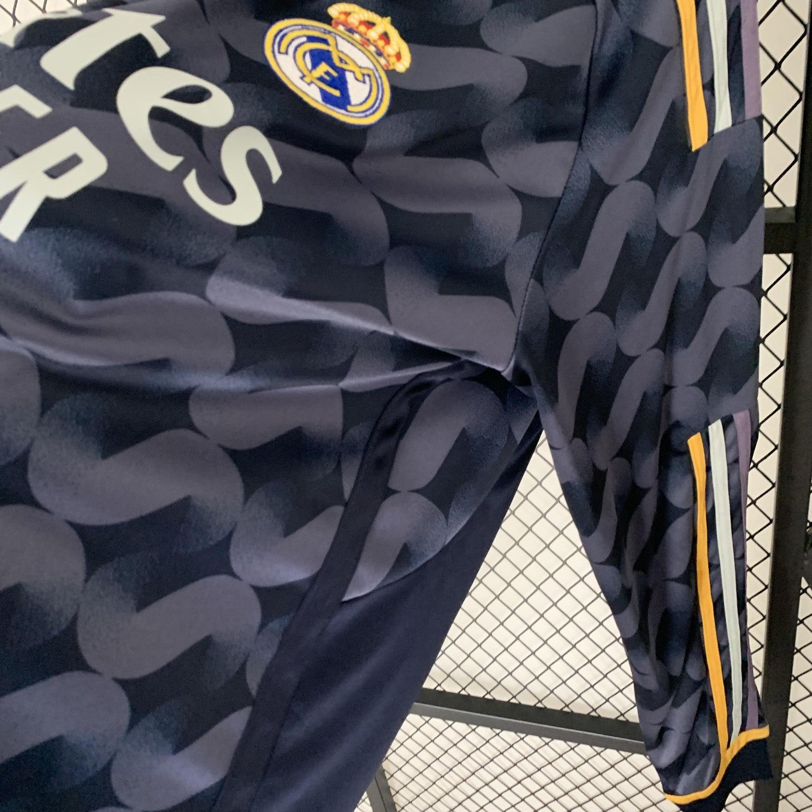 23 24 Long Sleeve Real Madrid Away 2