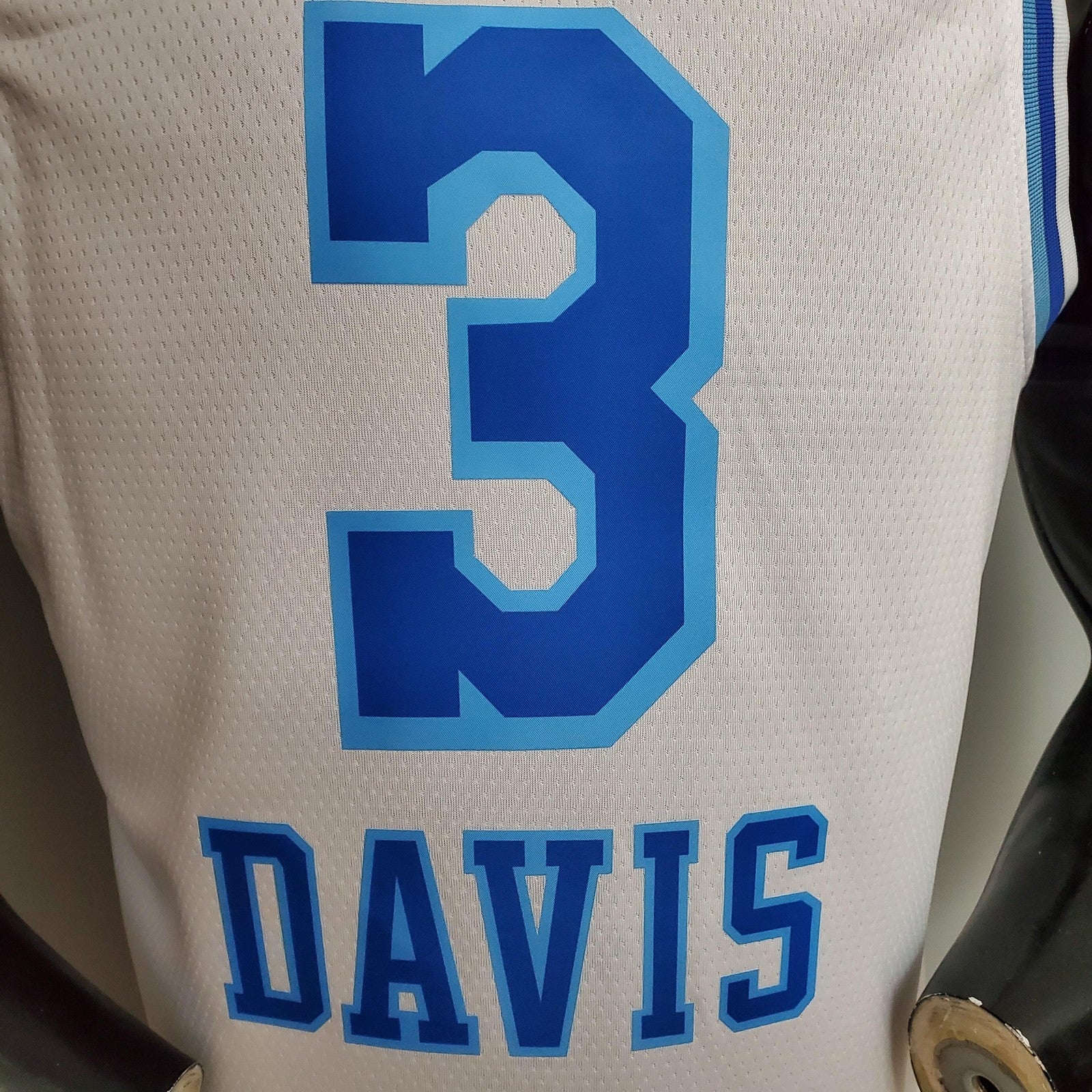 Retro Night Davis #3 Los Angeles Lakers White Nba Jersey Nike Connect Recognition