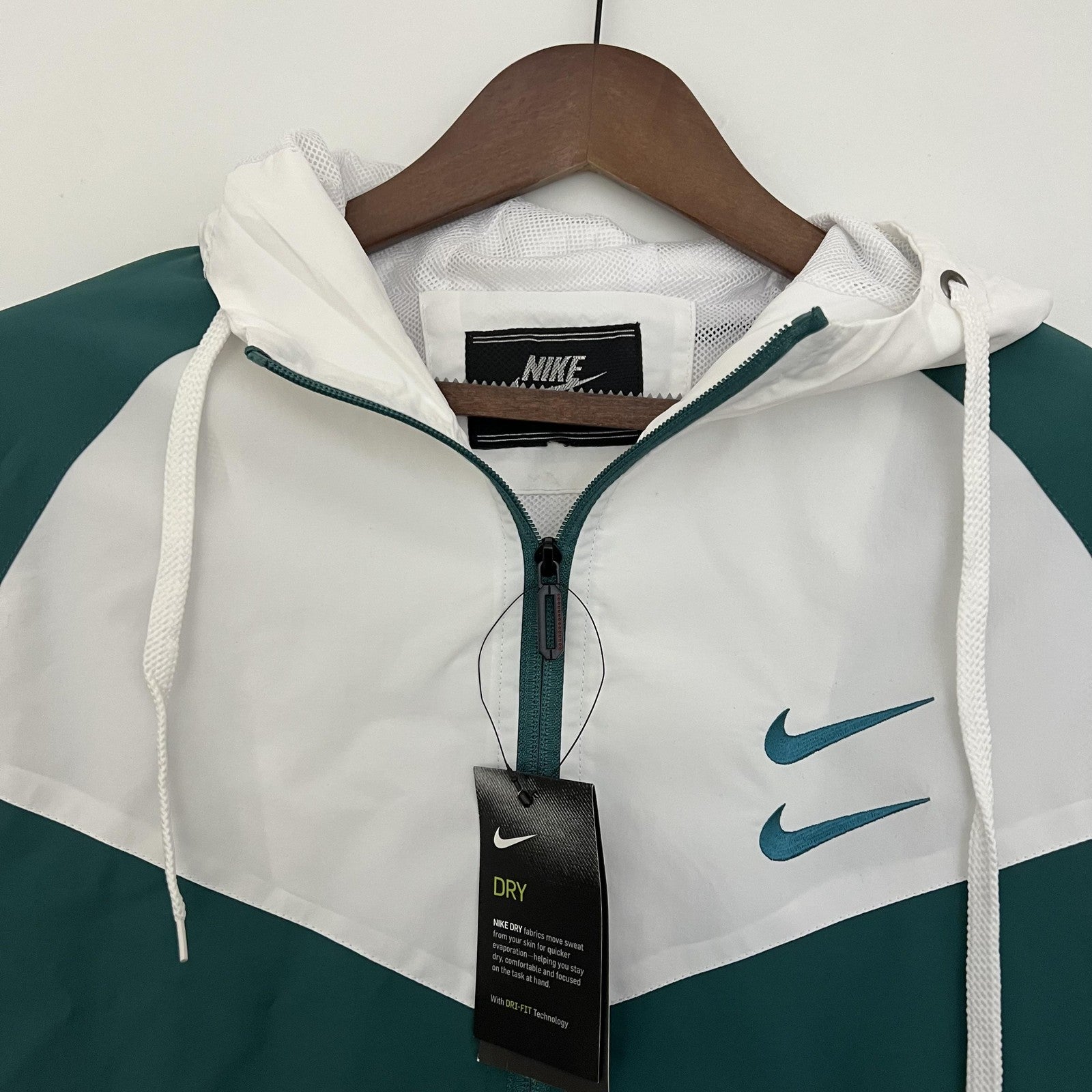 2023 New Windbreaker 5