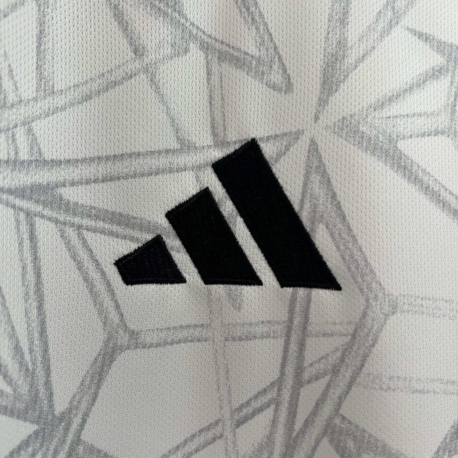 24 25 Real Madrid Pre Match Suit