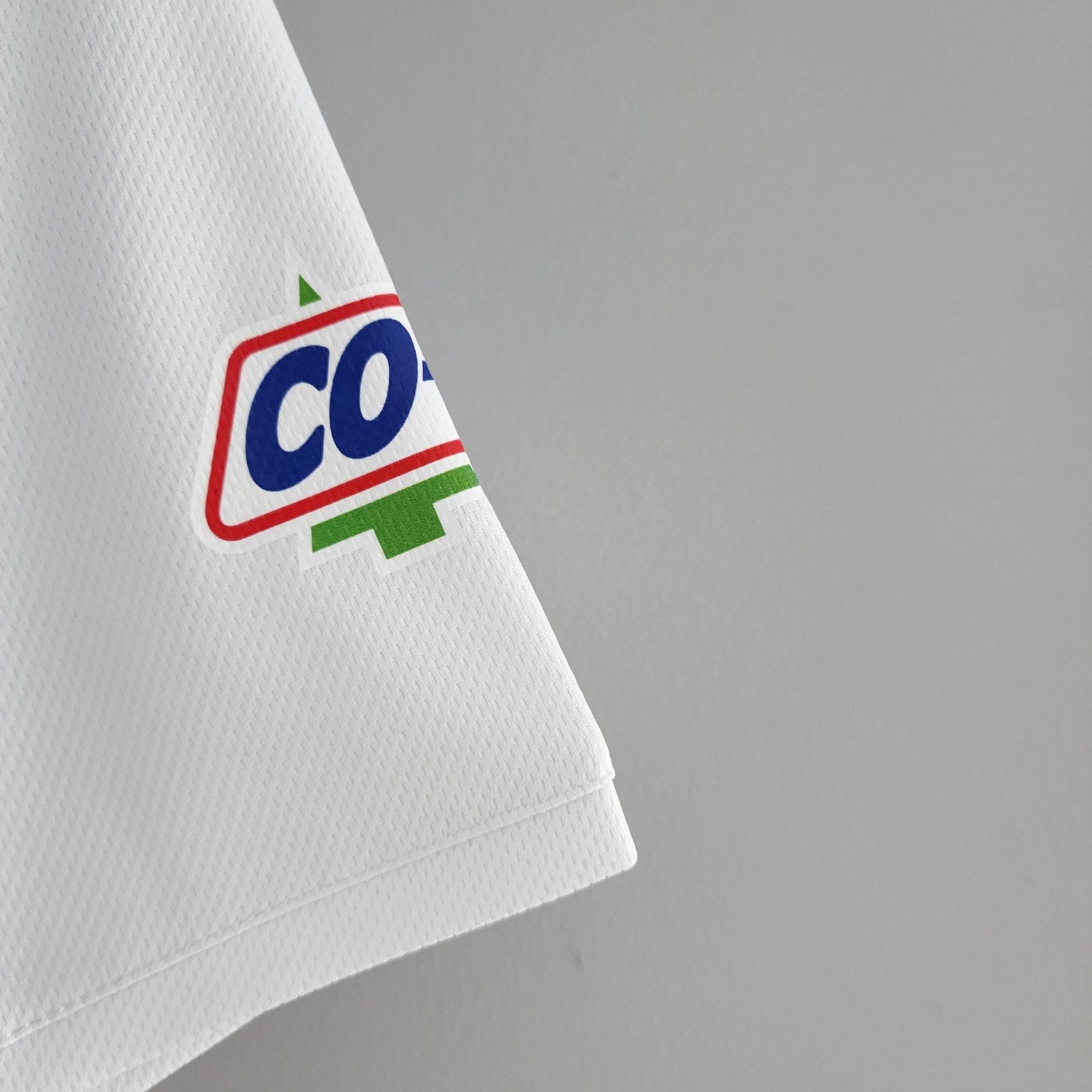 Retro 2002 Olympia Home