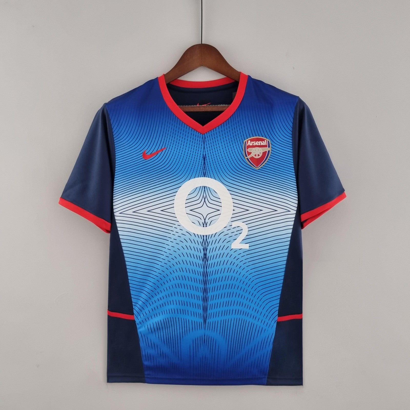 Retro Arsenal 02 04 Away