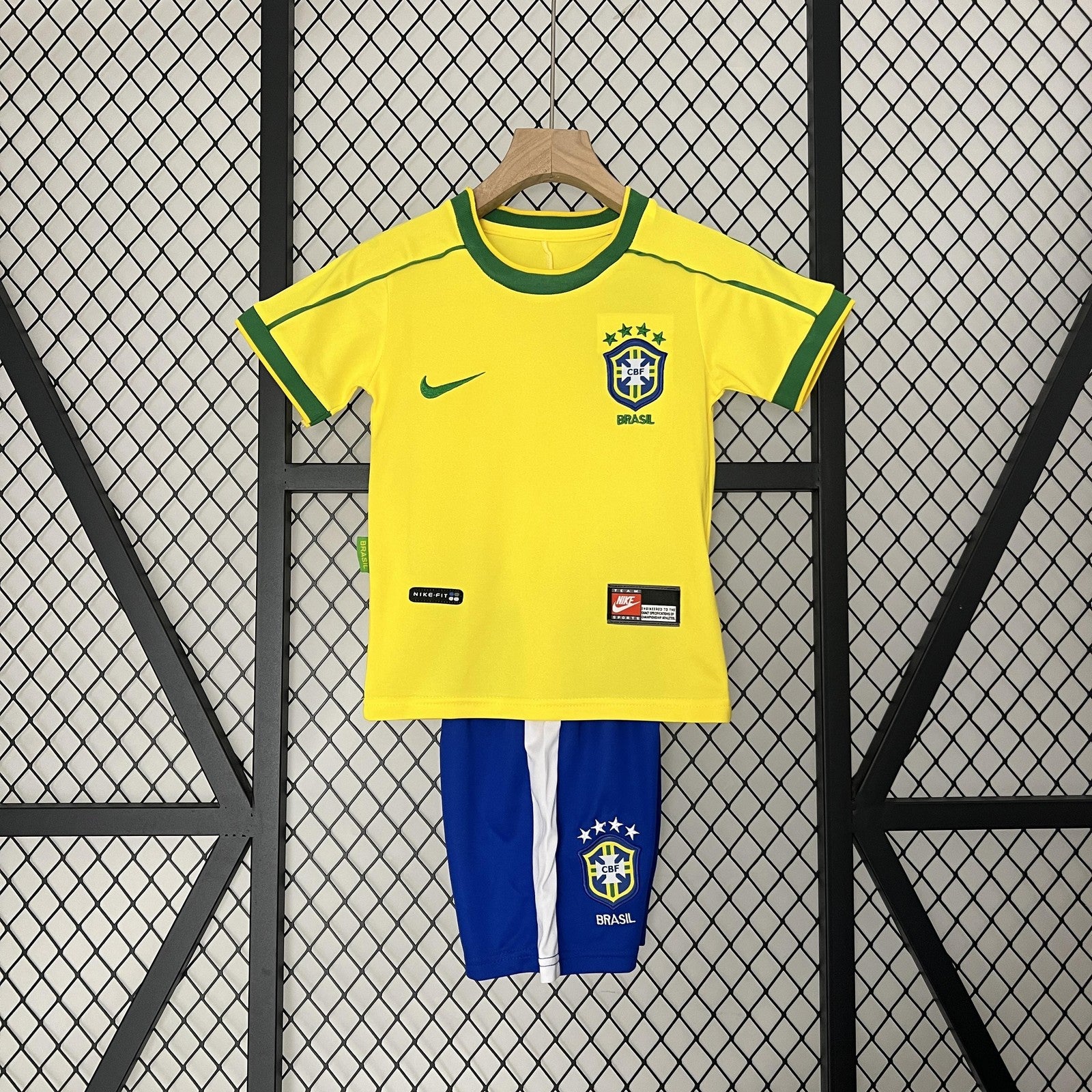 Kids Brazil1998 Home