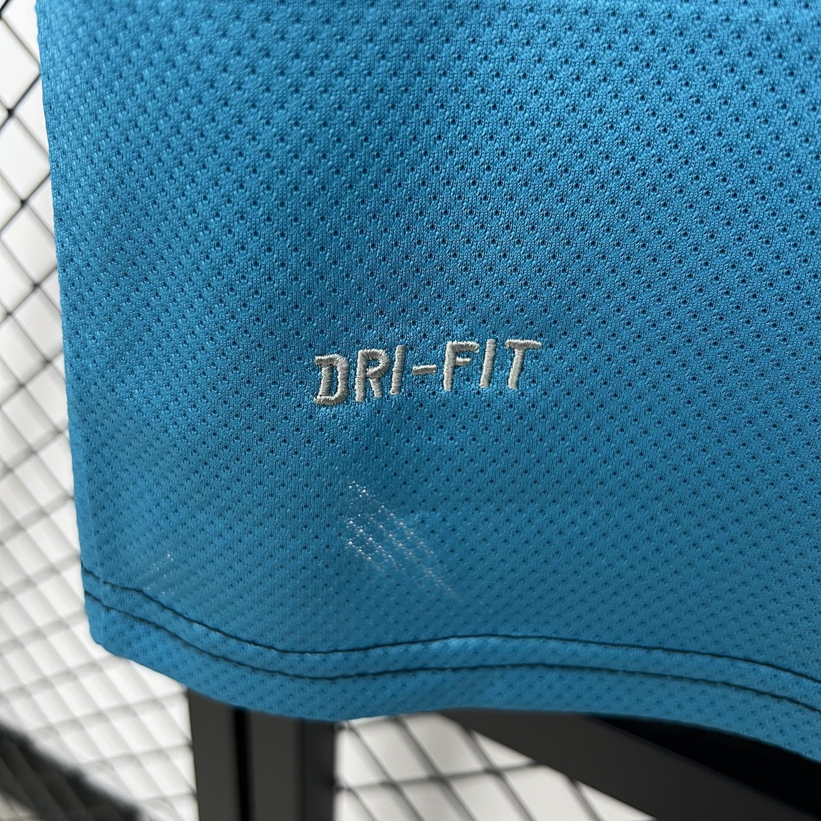 Retro Arsenal 11 12 Away